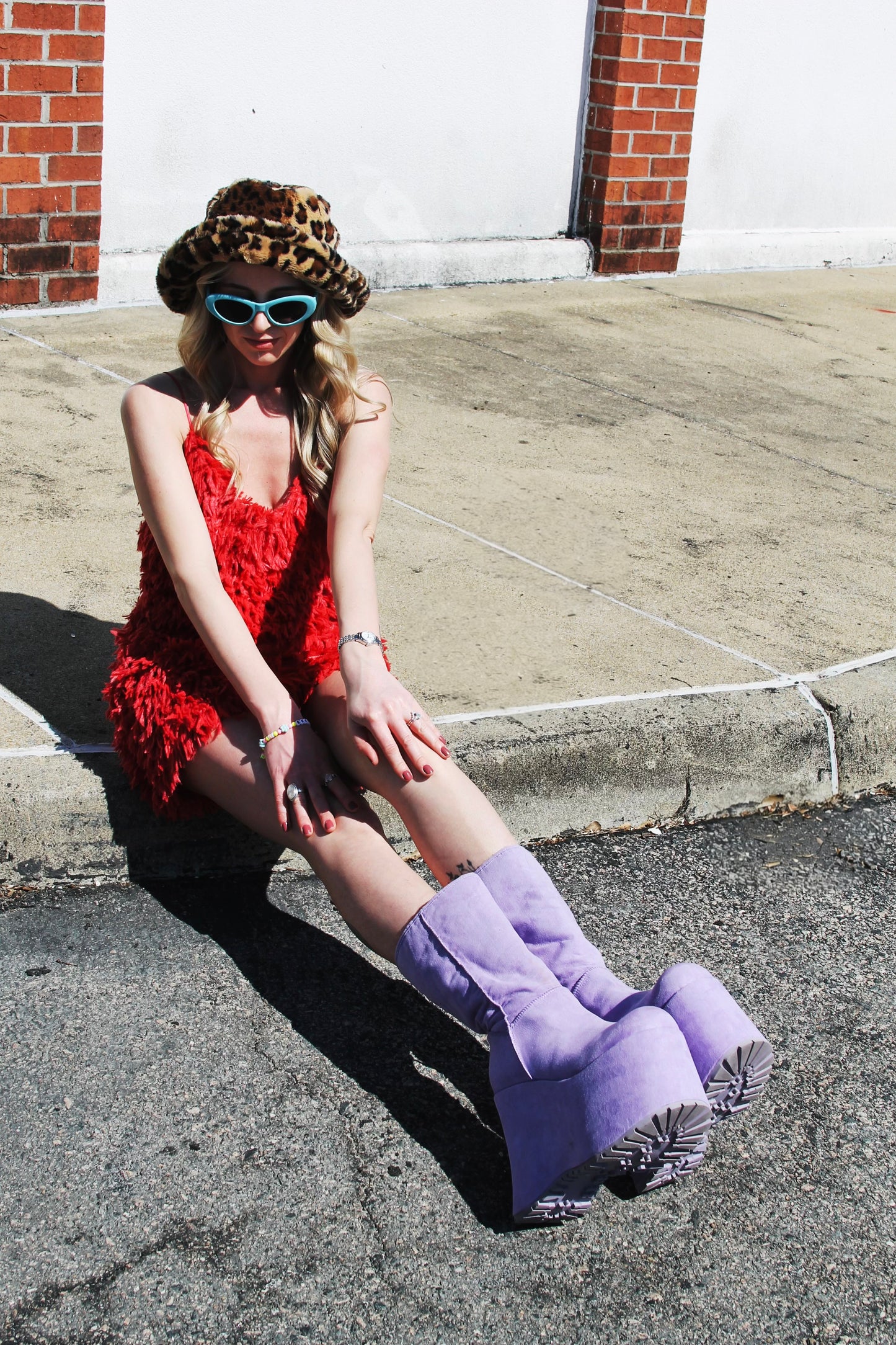 GROOVY GAL shag mini dress, medium >> raspberry red