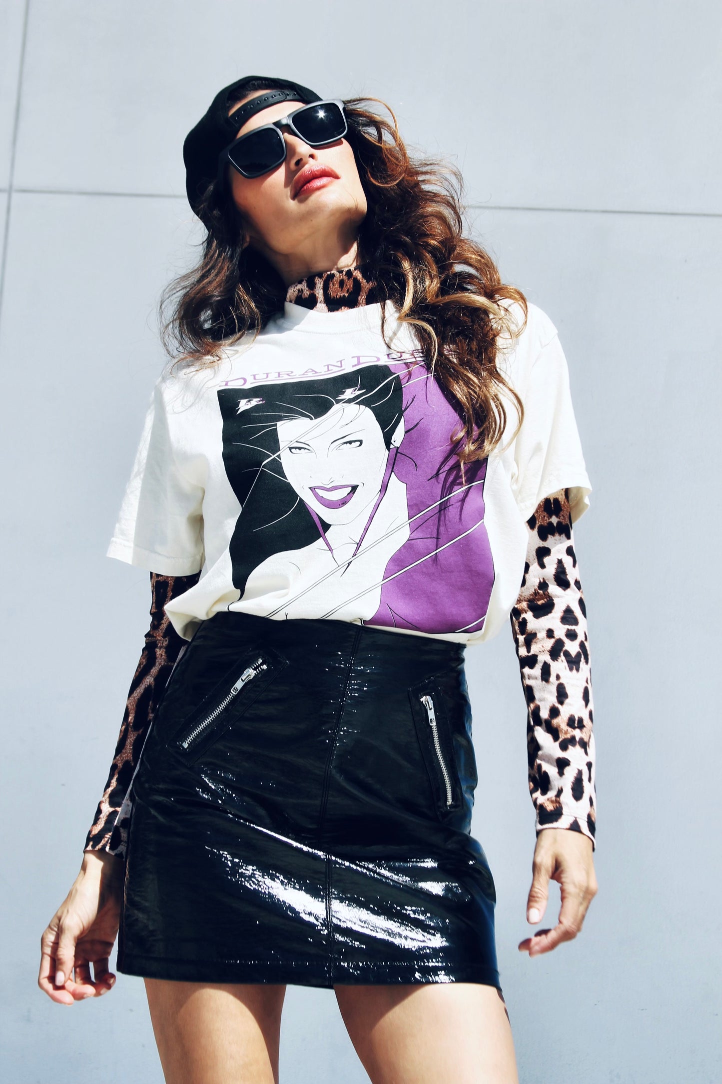 DURAN DURAN retro band graphic tee, medium >> cream + black + purple
