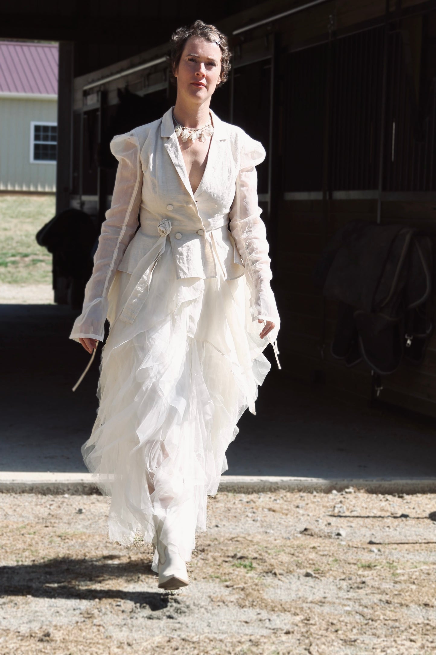 A BEAUTIFUL ENCOUNTER avant-garde + airy shirt blazer, large *VINTAGE + FOXY FAVE* >> buttercream
