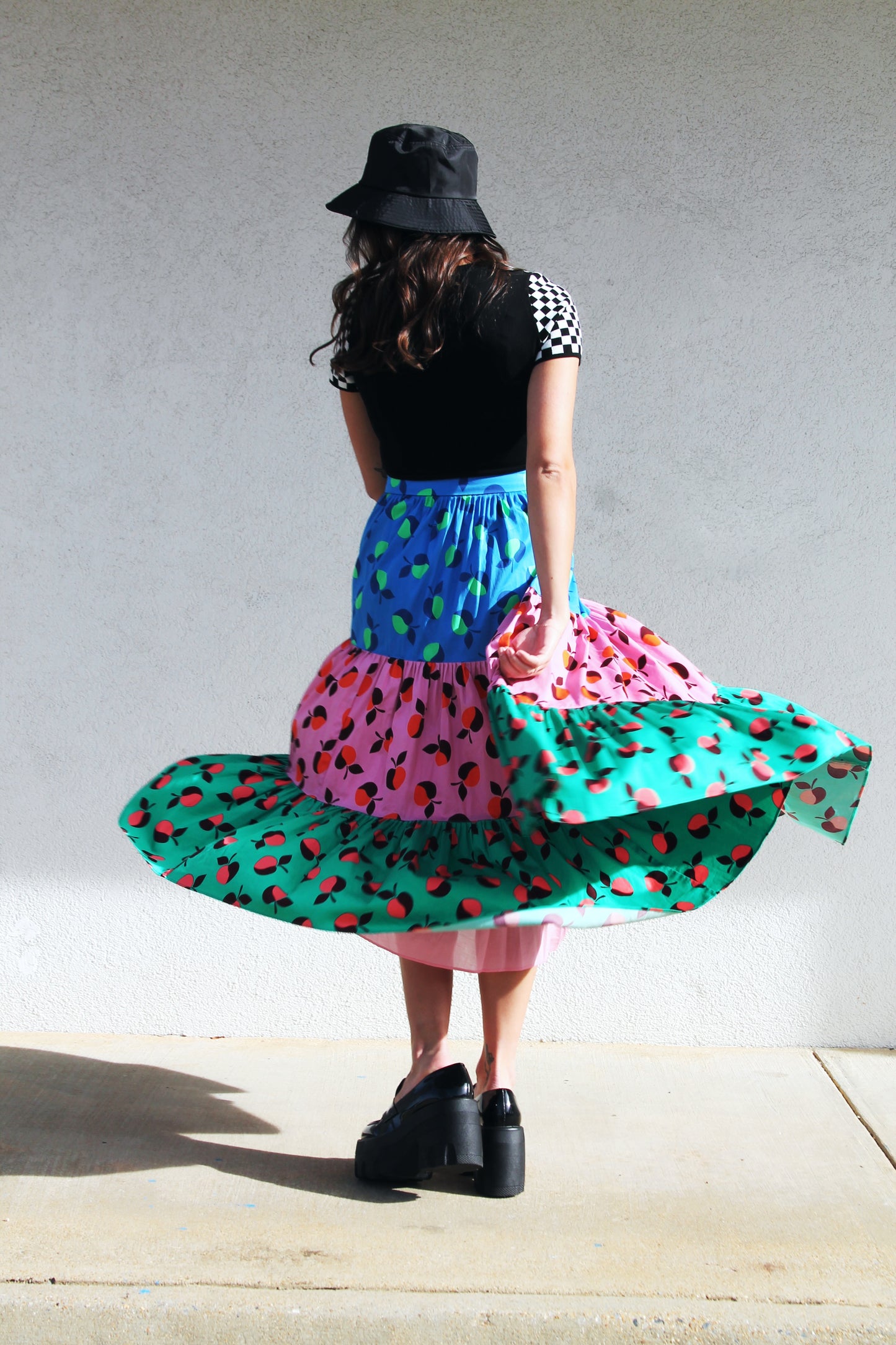 APPLE OF MY EYE color-block apple midi skirt, size 2 *KATE SPADE*