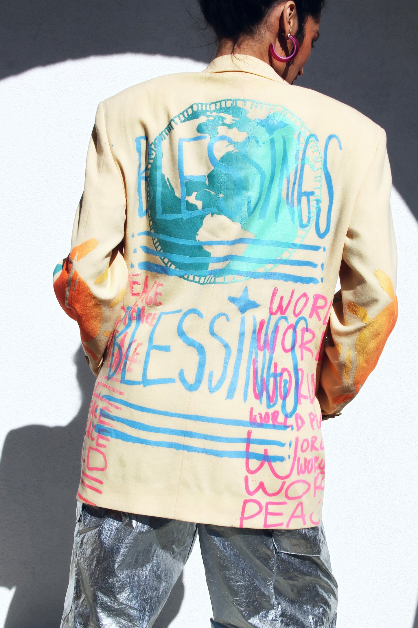 WORLD PEACE painted blazer *VINTAGE + HAND PAINTED + MADE IN THE USA* >> butter yellow + multi-colored graphics
