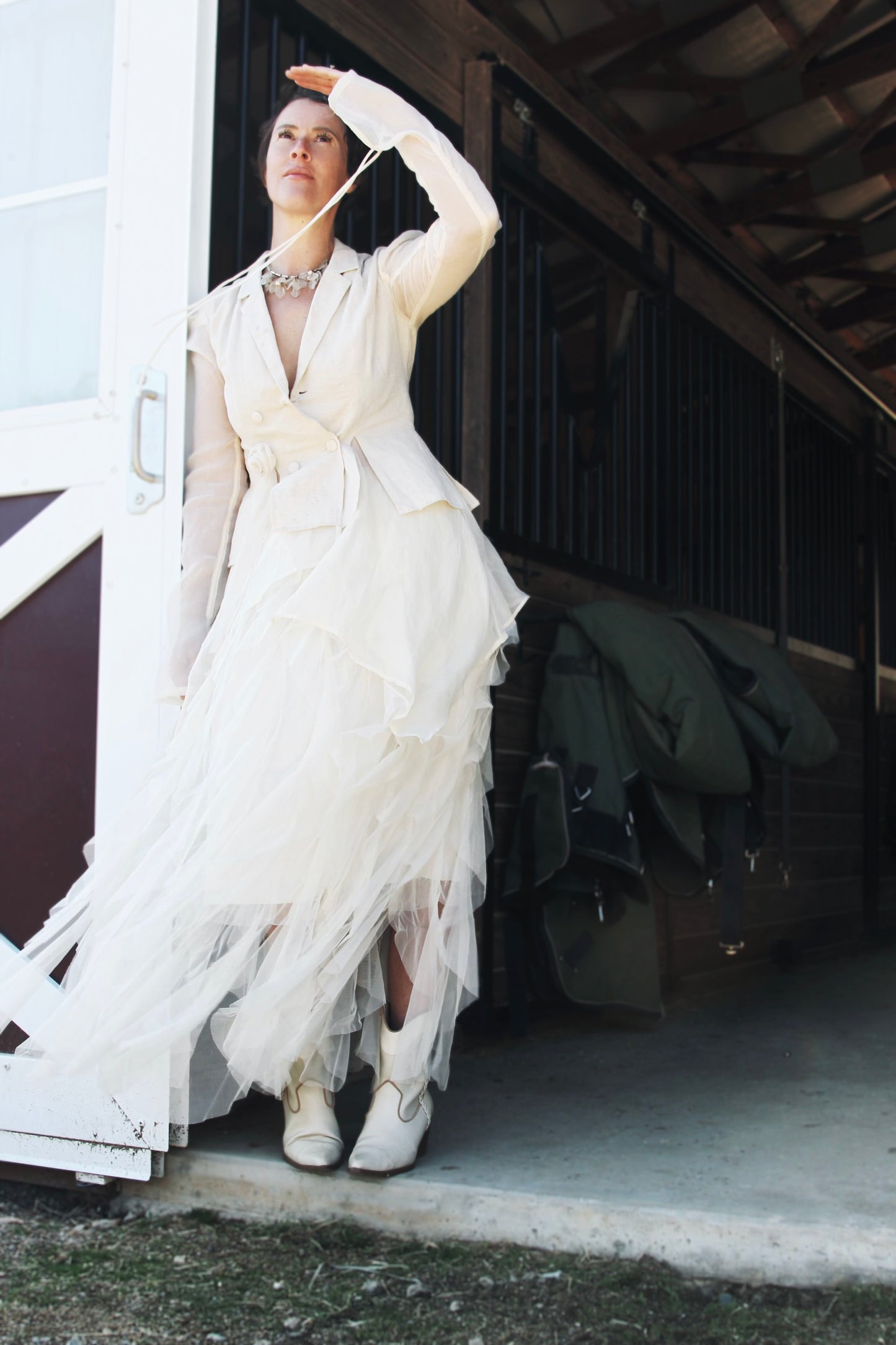 A BEAUTIFUL ENCOUNTER avant-garde + airy shirt blazer, large *VINTAGE + FOXY FAVE* >> buttercream
