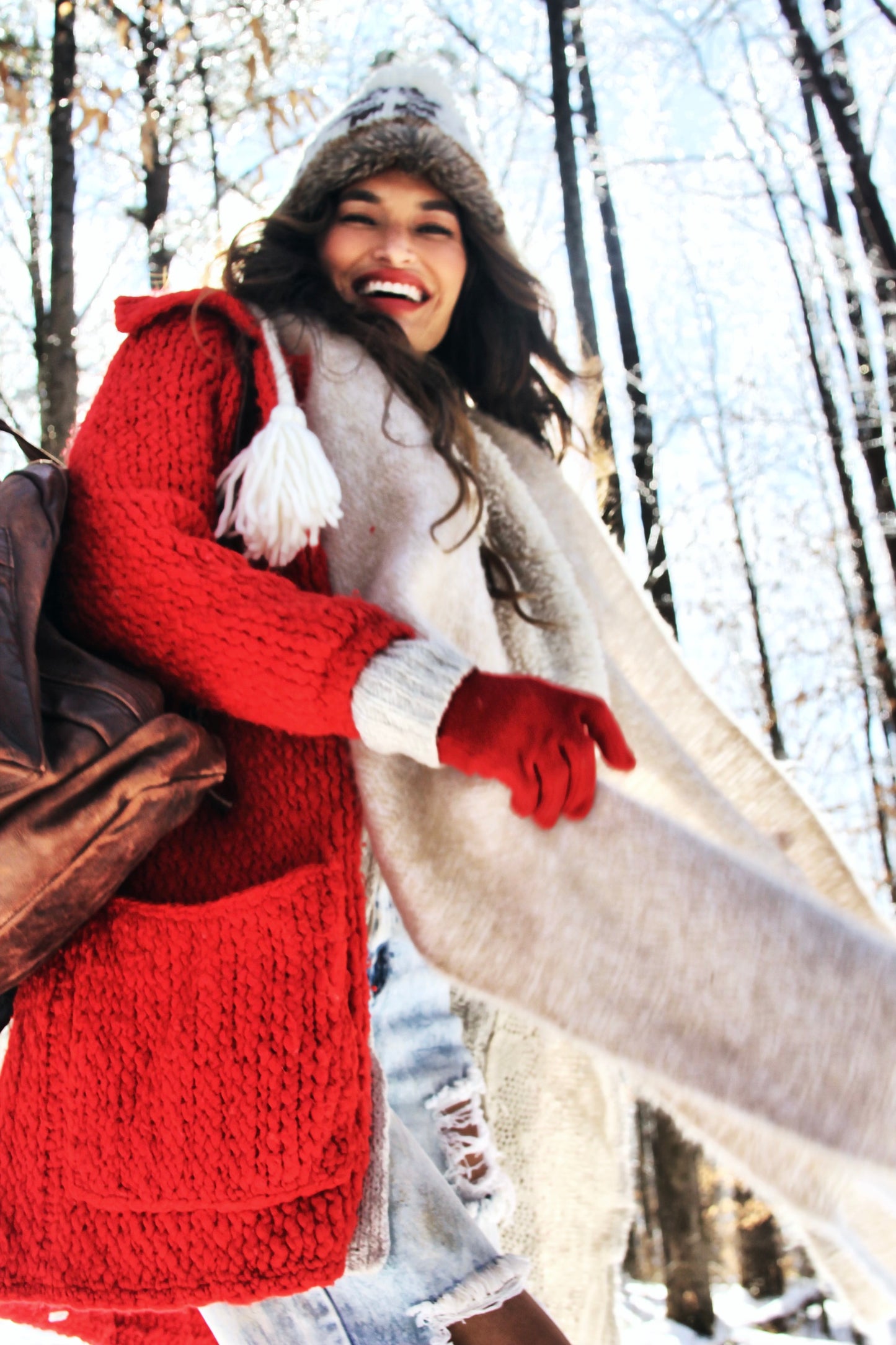 SNOW DAY chunky cable knit jacket *TRUE VINTAGE + FOXY FAVE* >> candy apple red