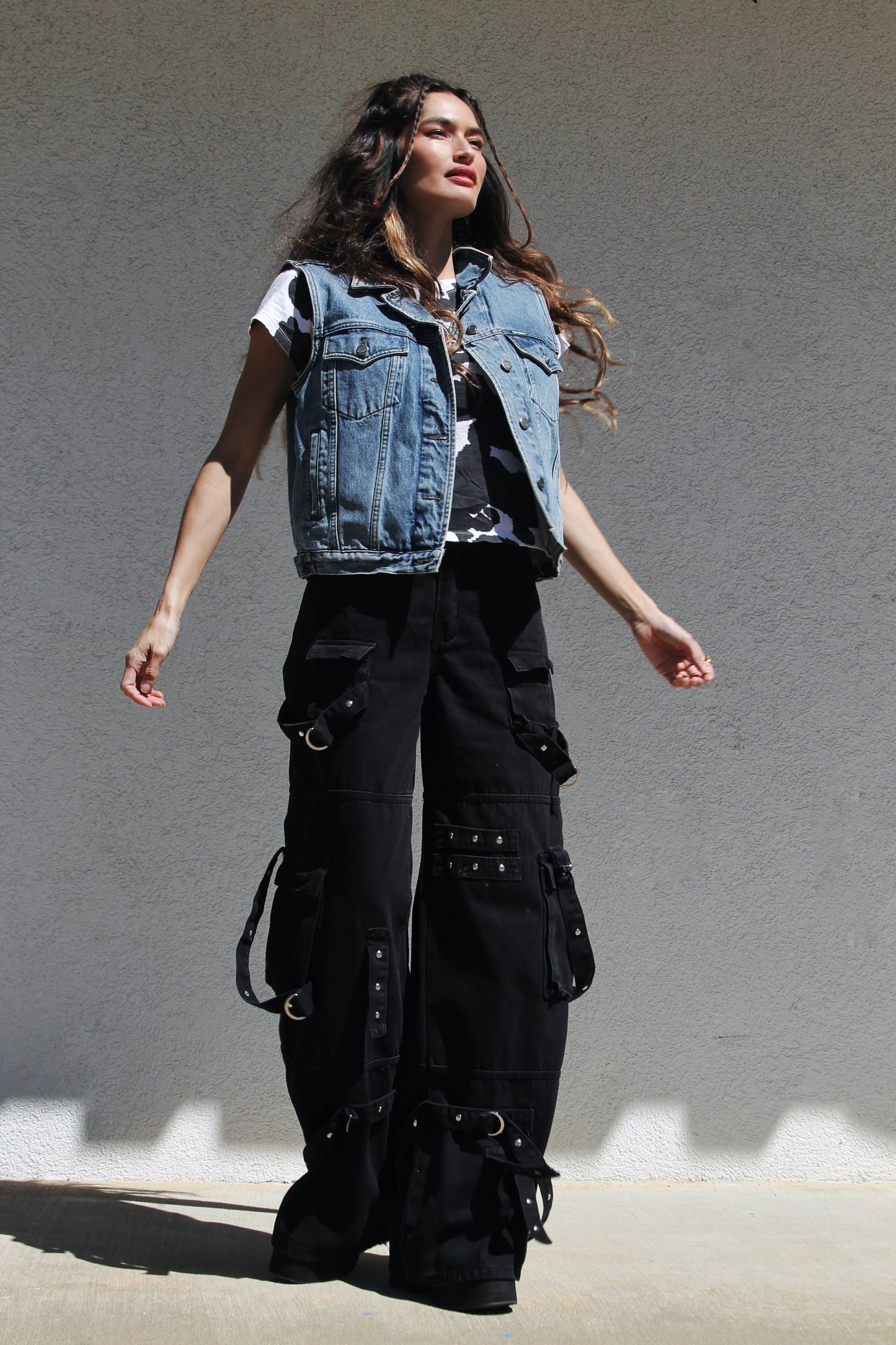 LIVE TO RIDE Harley Davidson embroidered denim vest, large *VINTAGE*>> medium wash