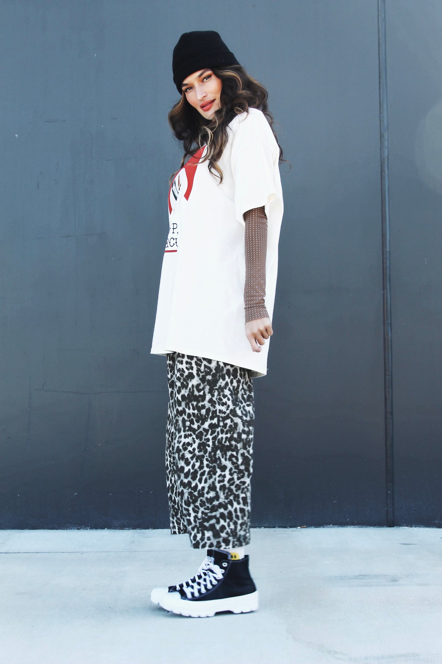 LIGHT ME UP graphic + oversized tee, XL >> crimson + cream