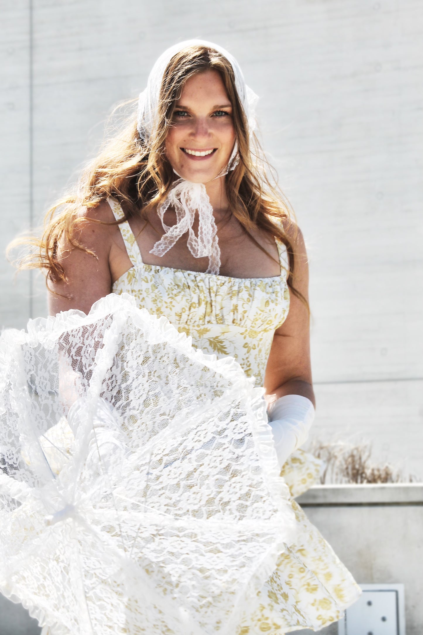 TIERS OF JOY floral + tiered ruffle maxi dress, large >> off white with vintage gold floral print