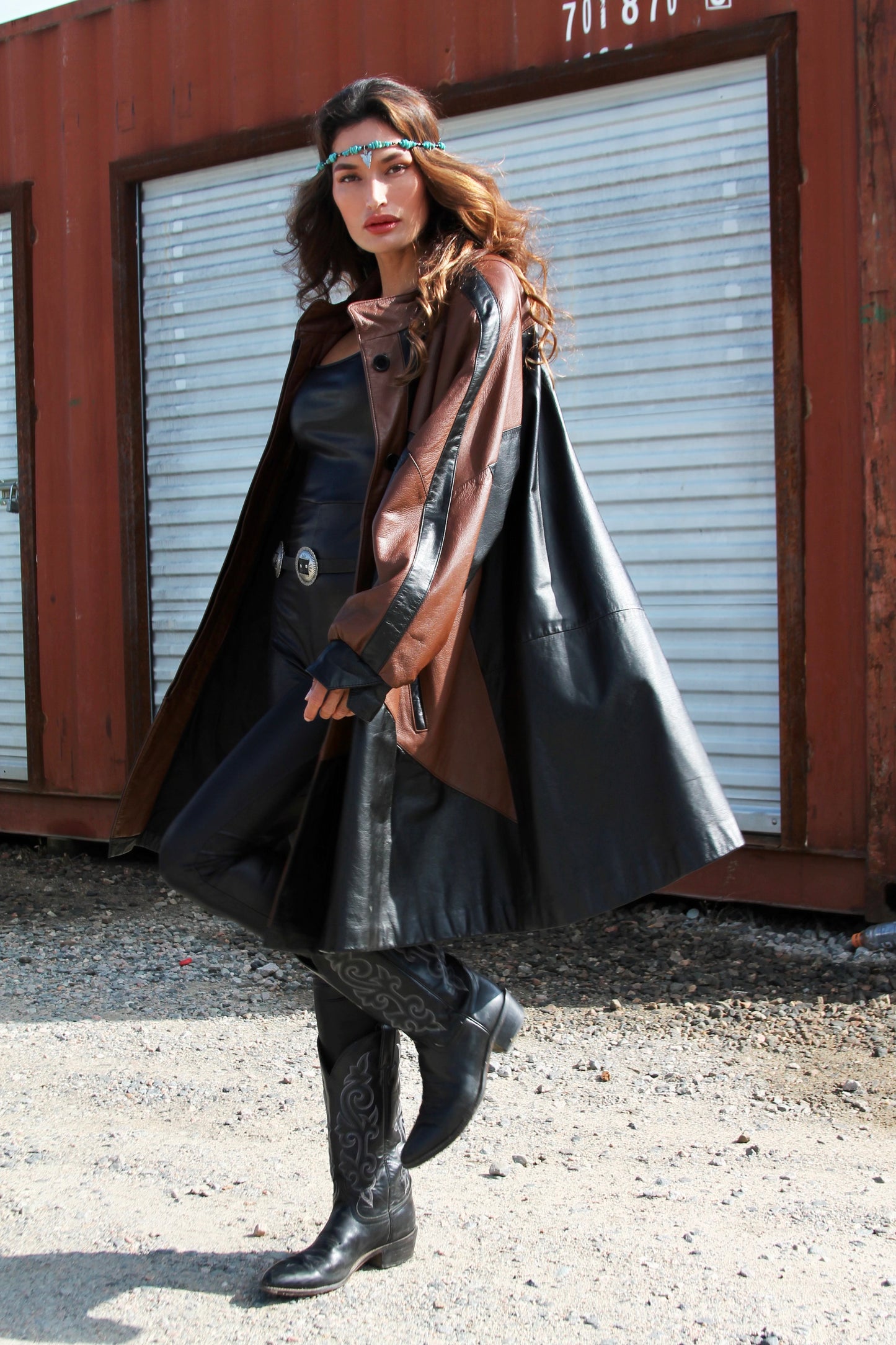 FIERCE oversized two toned leather jacket, size XL *VINTAGE • GENUINE LEATHER*