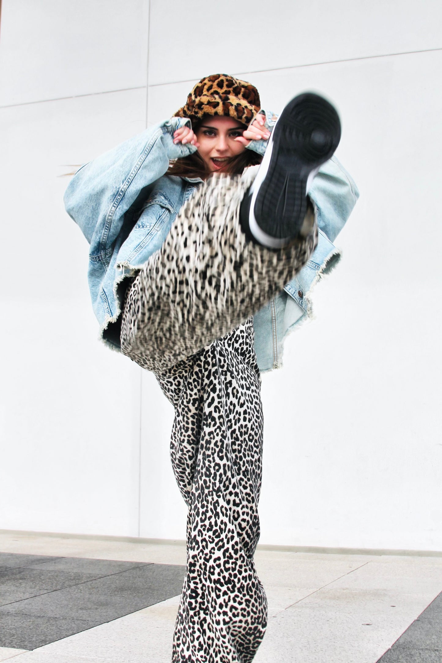 QUIET REBELLION hand painted denim jacket *FOXY FABLE ORIGINAL* XL >> light wash