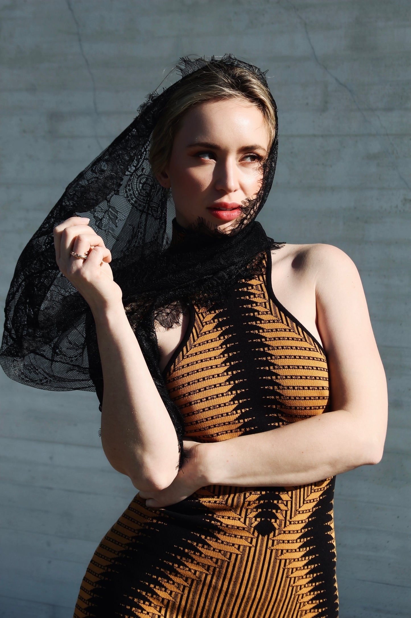 ROYAL BLOOD bodycon curve accentuating maxi dress, medium *FOXY FAVE* >> amber + black