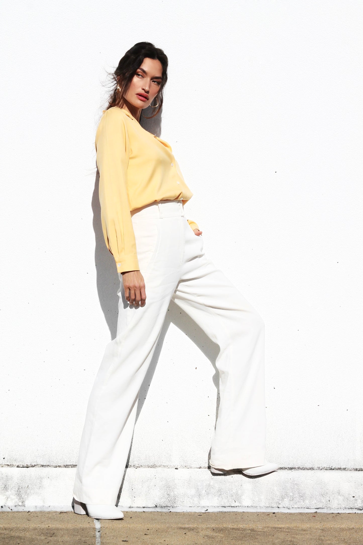 ADULTING silk button down, size 6 *100% SILK*