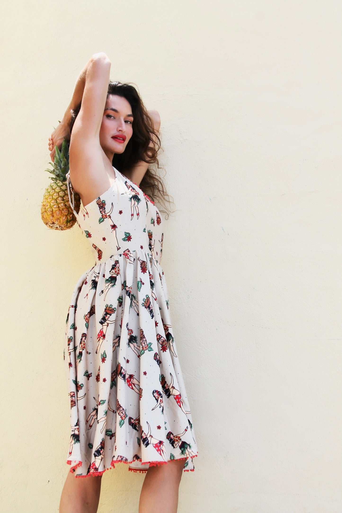 HULA GIRL nostalgic print midi dress, medium
