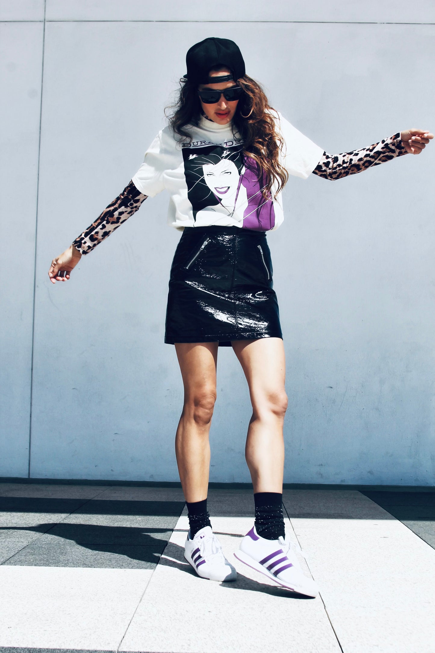 DURAN DURAN retro band graphic tee, medium >> cream + black + purple