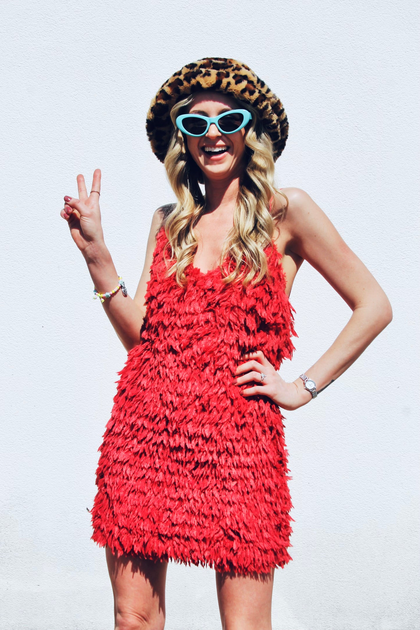 GROOVY GAL shag mini dress, medium >> raspberry red
