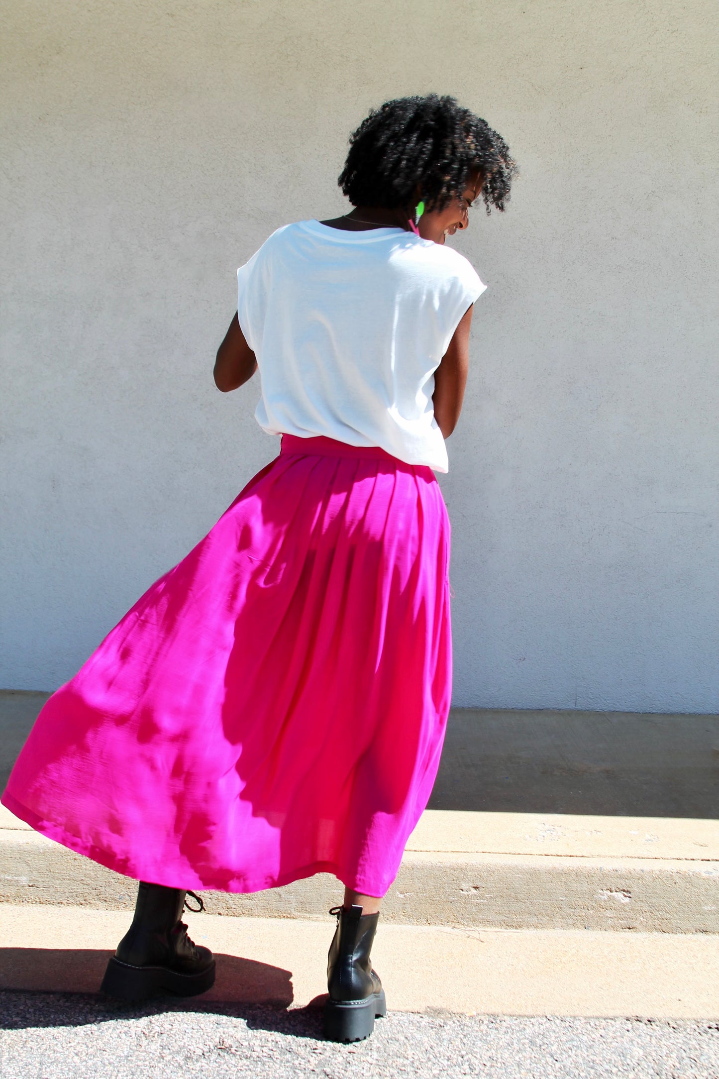 IN THE NEAR FUCHSIA pleated silk midi skirt, small/medium *VINTAGE •100% SILK*