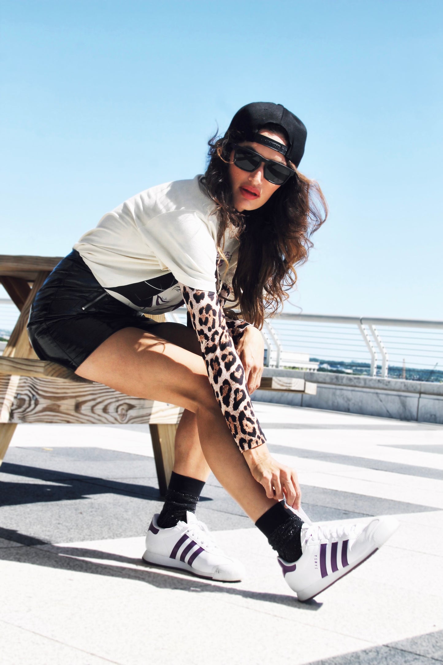 DURAN DURAN retro band graphic tee, medium >> cream + black + purple