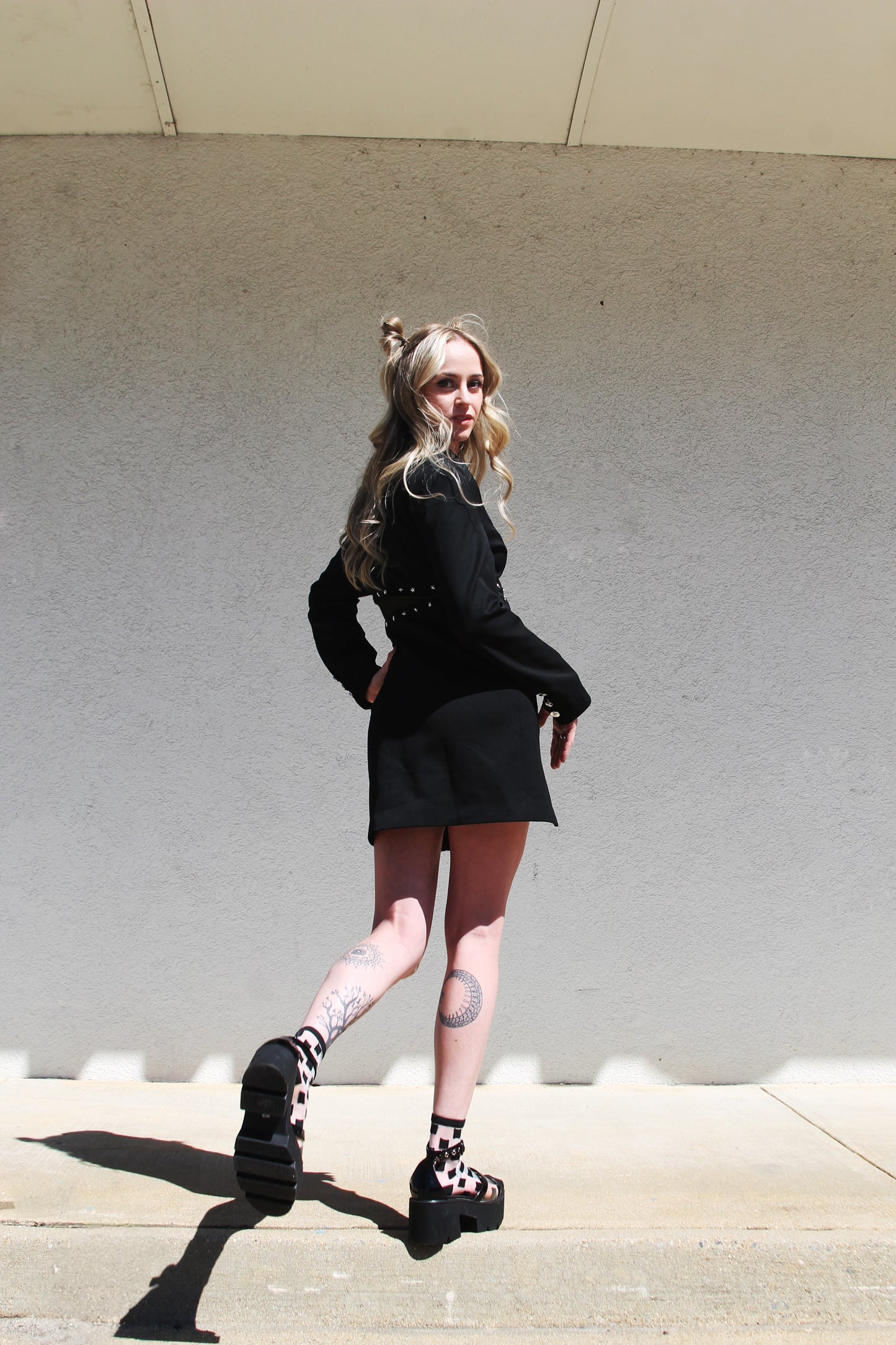 STAR STUDDED ultra mini blazer dress, size 1 >> phantom black