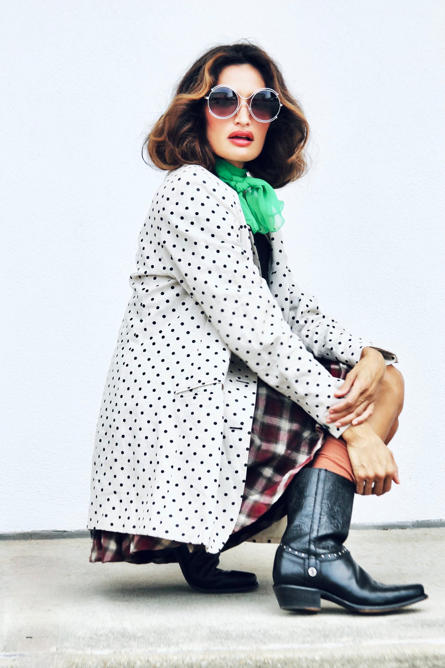 ON THE DOT polka dot blazer, size 14 *VINTAGE* >> beige w/ black dots