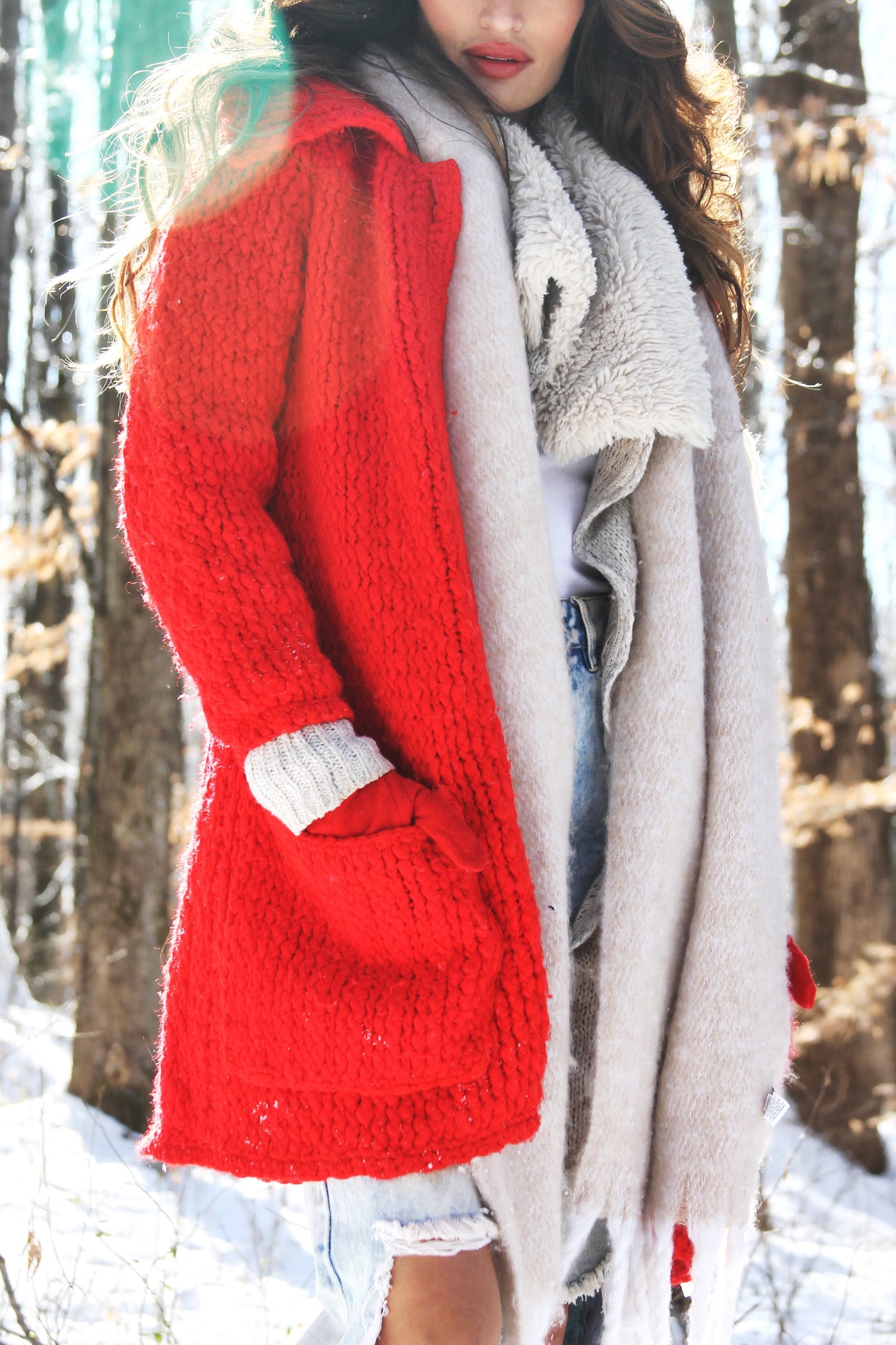 SNOW DAY chunky cable knit jacket *TRUE VINTAGE + FOXY FAVE* >> candy apple red