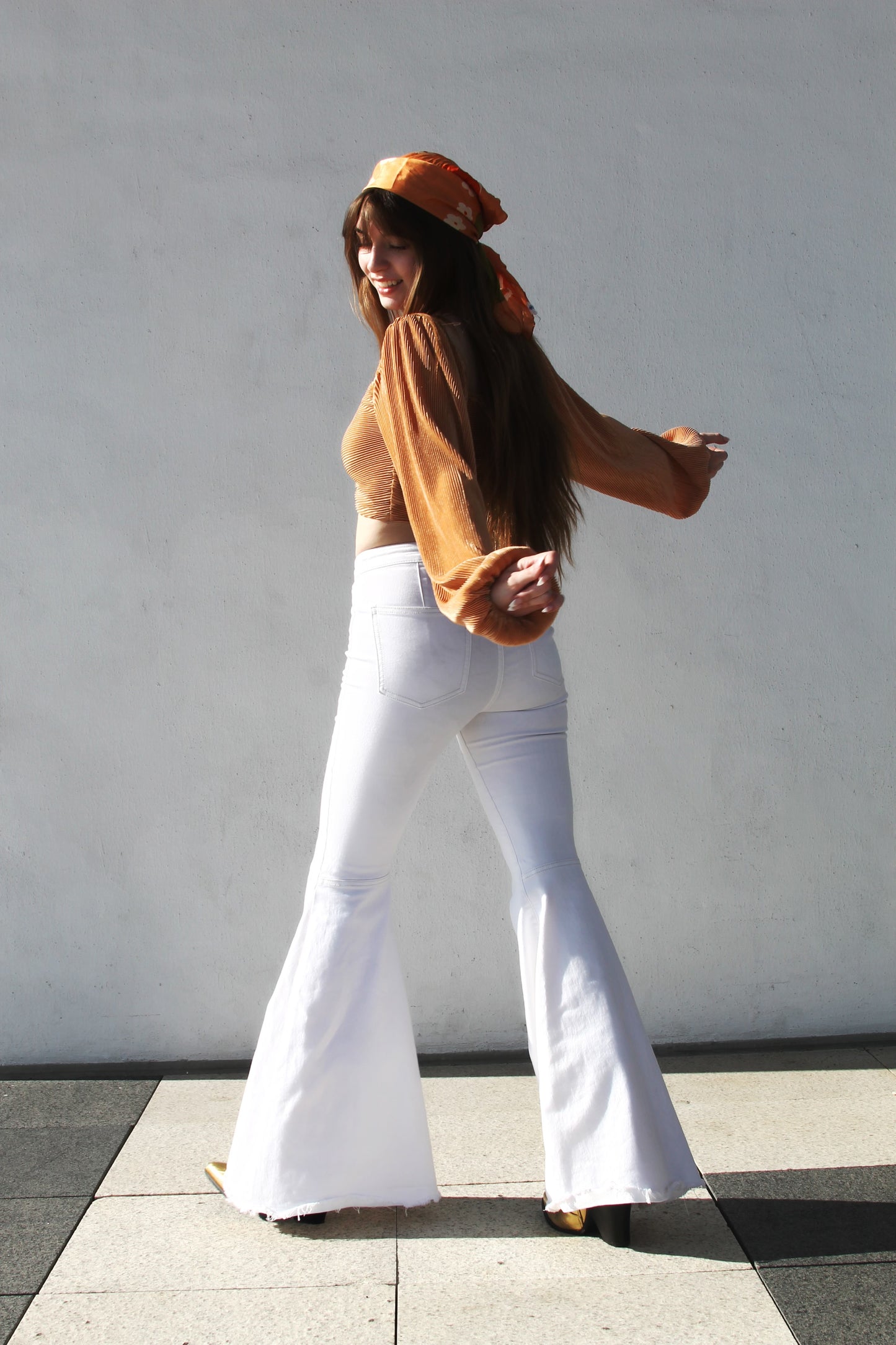 FAR OUT bangin’ high rise + ultra flare bell bottoms, size 25 *FREE PEOPLE*