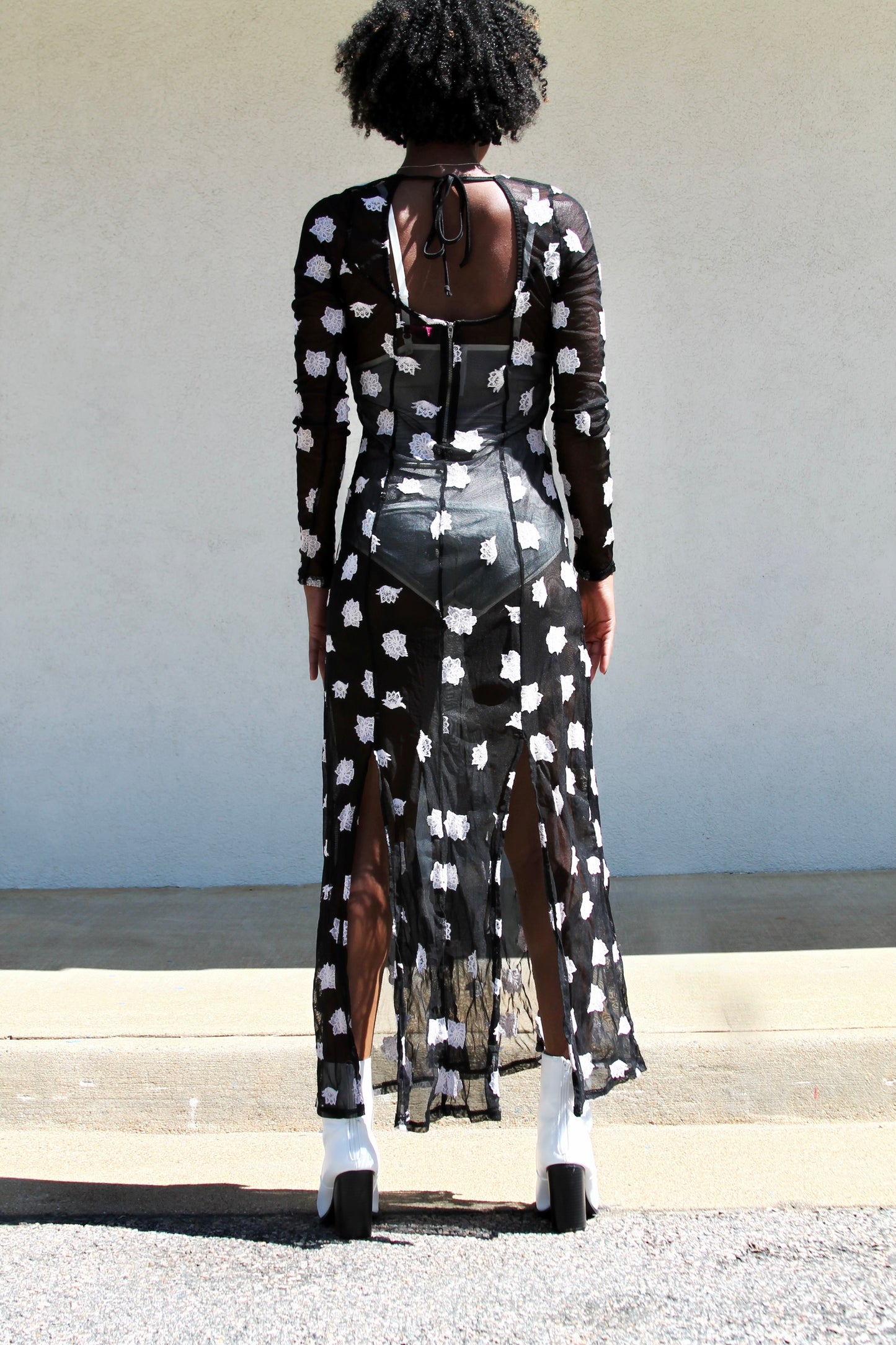 MATERIAL GIRL sheer • floral embroidery maxi dress, small