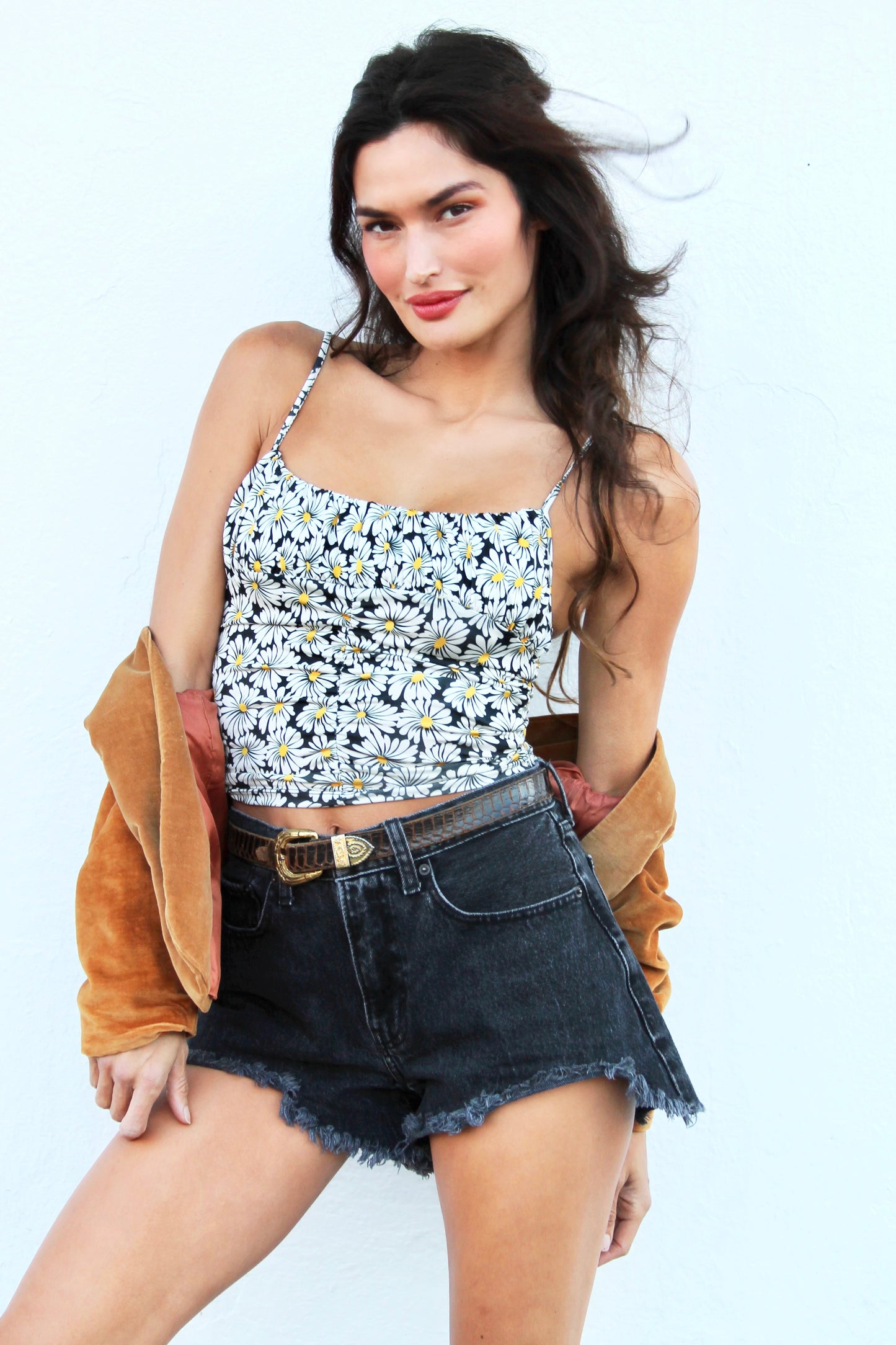 LAZY DAISY ruched + smocked cami top, small