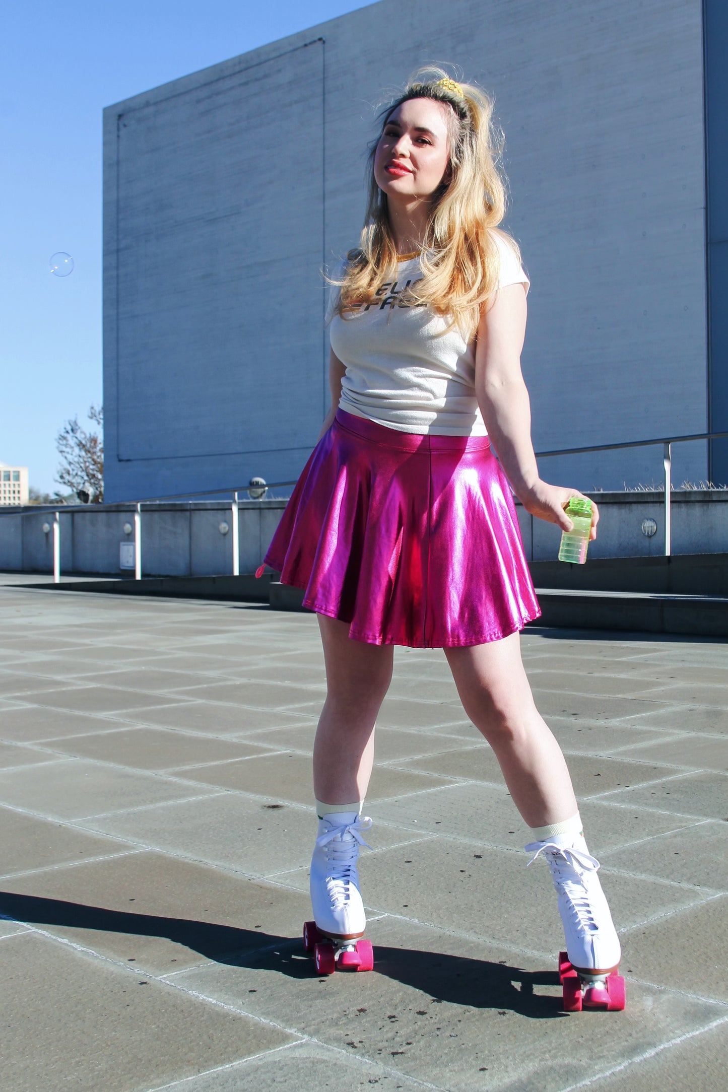 FEELS ON WHEELS hot pink metallic mini skirt, medium