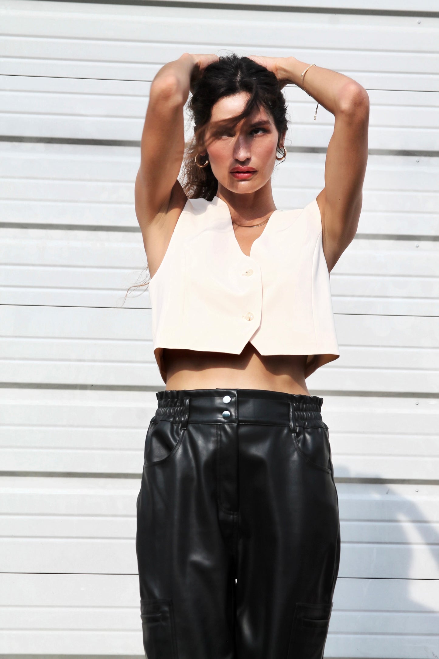 STAR CROSSED dropped crotch vegan leather cargo pants, size 28
