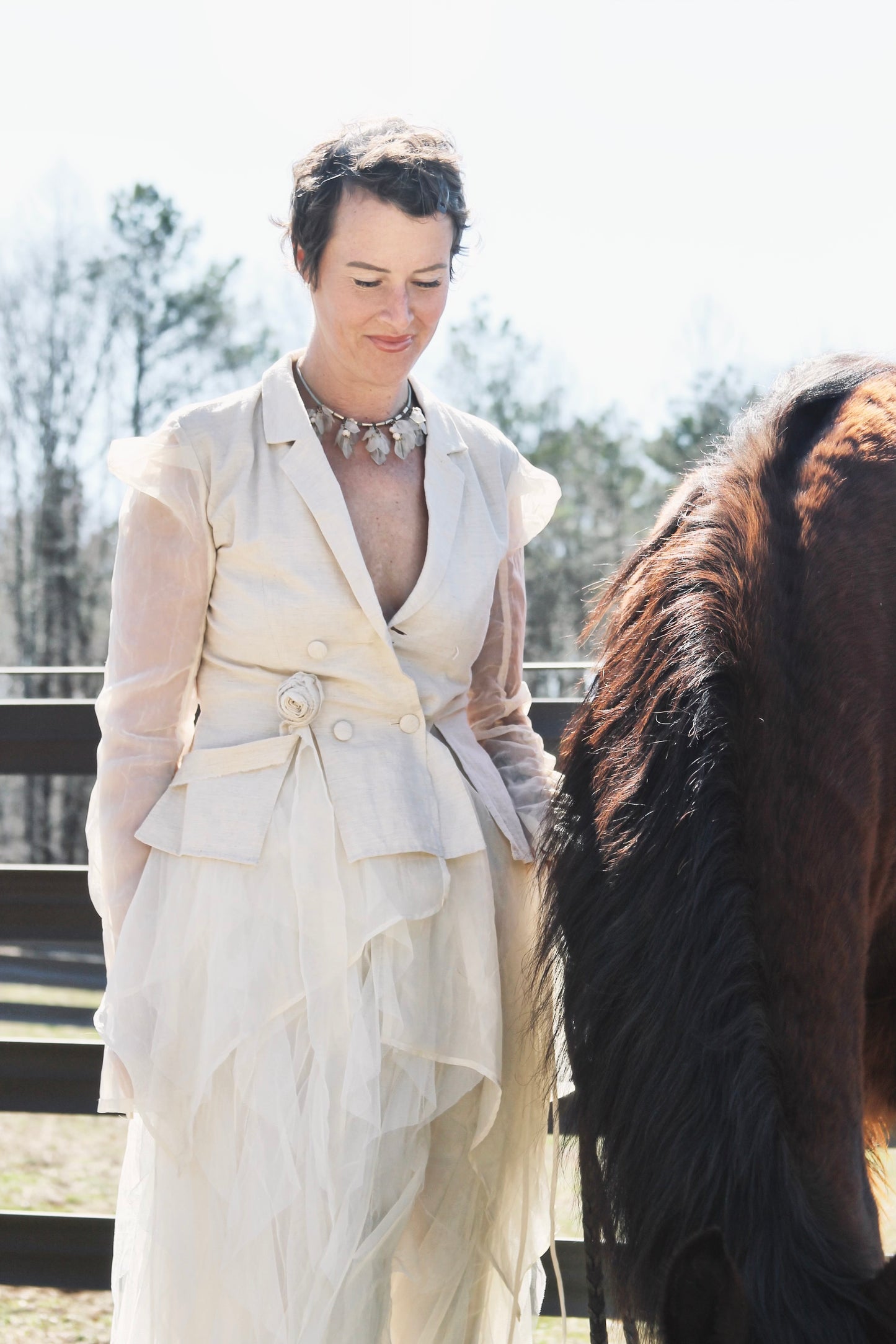 A BEAUTIFUL ENCOUNTER avant-garde + airy shirt blazer, large *VINTAGE + FOXY FAVE* >> buttercream