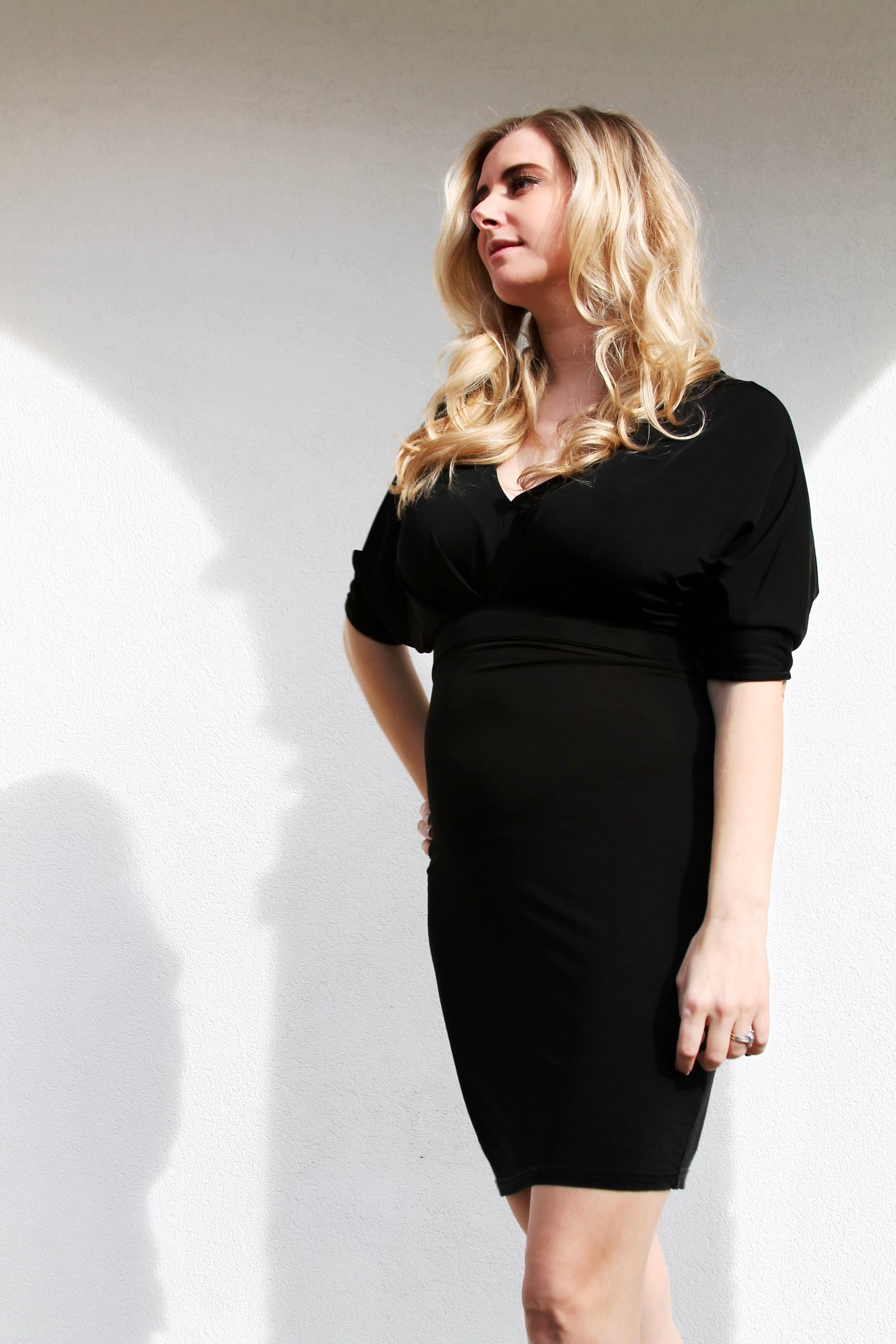 MI AMORE batwing little black dress, size 6