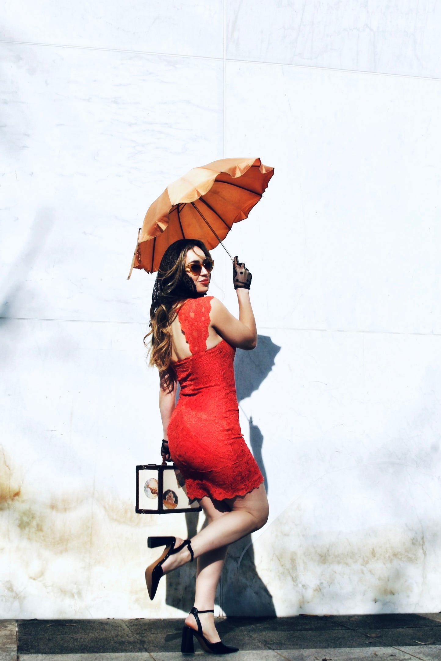 FEMME LA VIE lace mini dress, size small/medium, FOXY FAVE >> deep coral