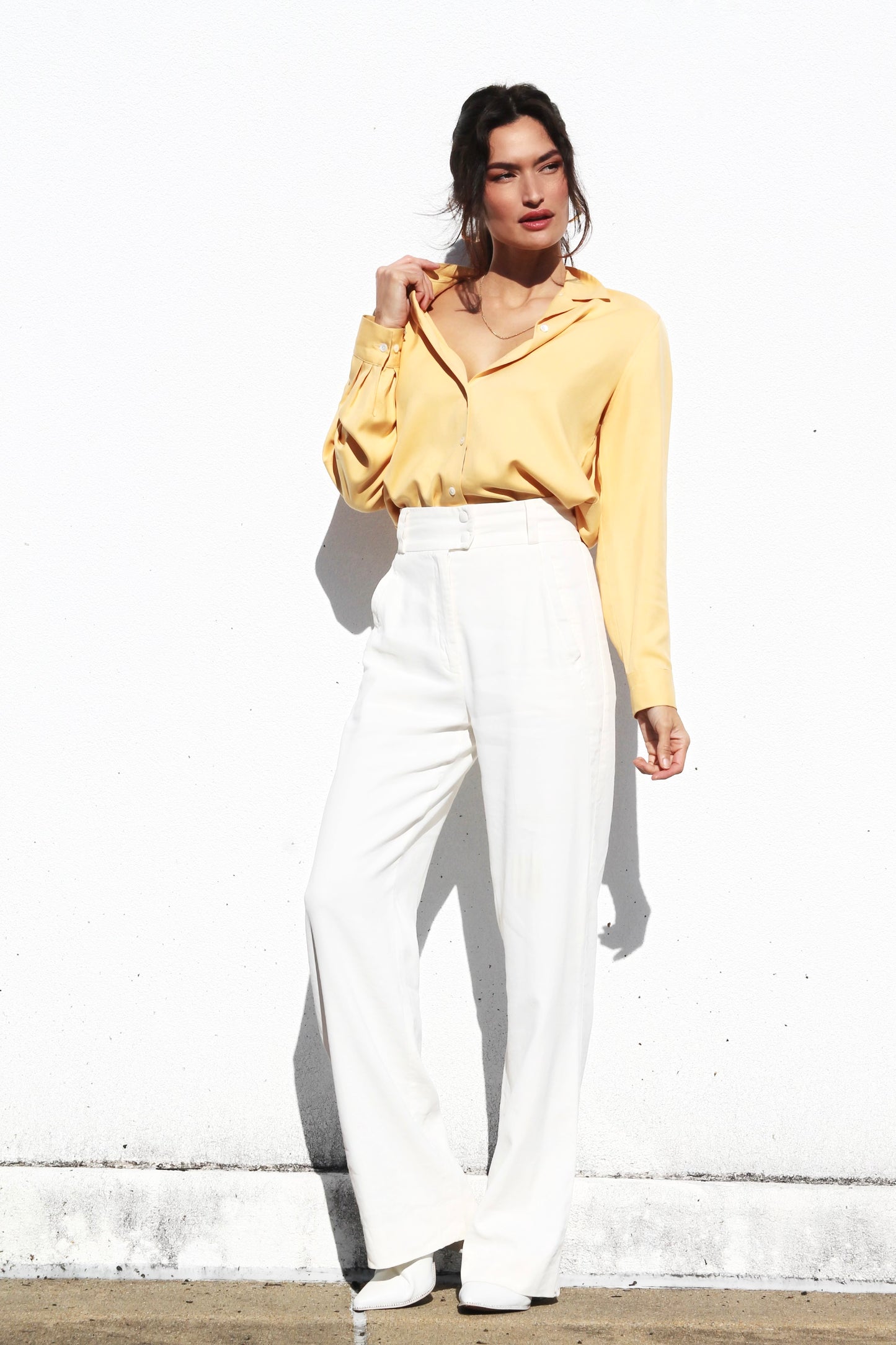 ADULTING silk button down, size 6 *100% SILK*