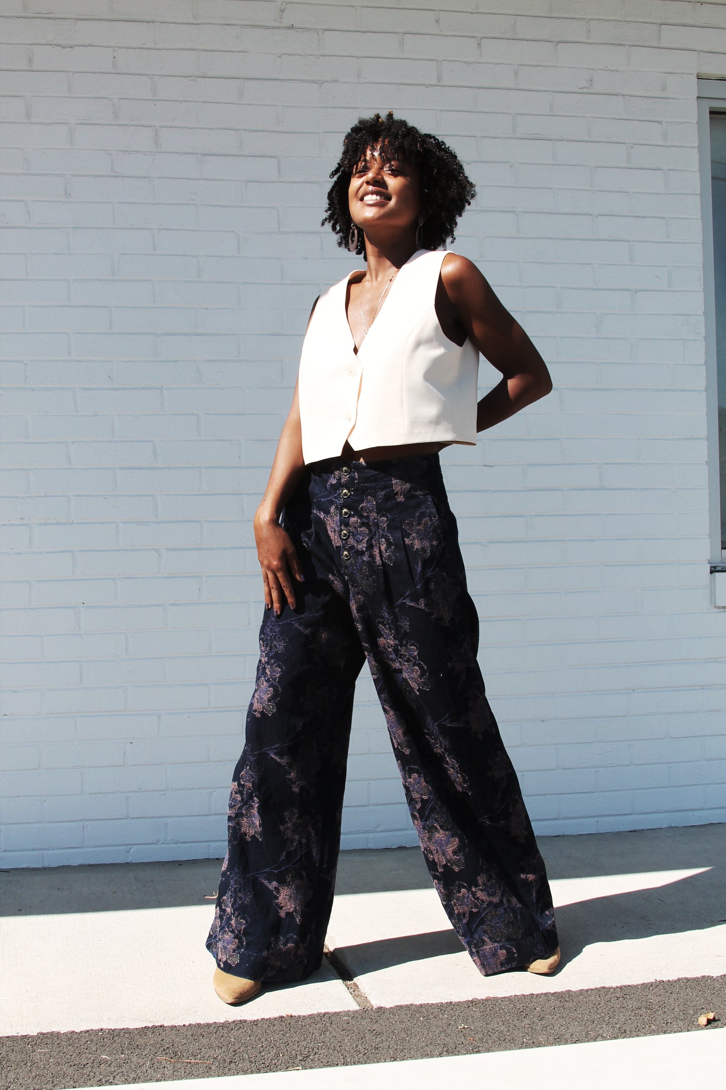 NIGHTSHADE floral shimmer trousers, size 27 *ANTHROPOLOGIE*
