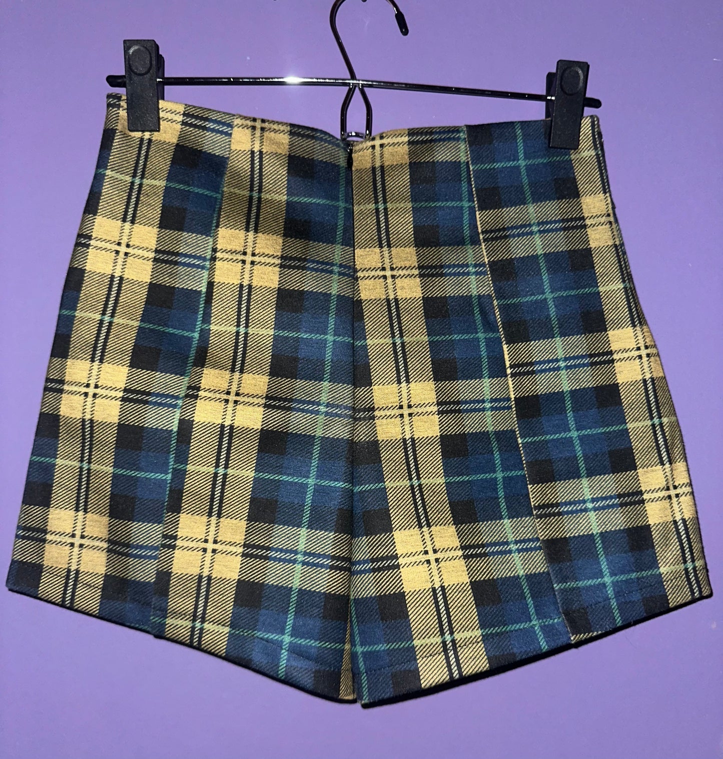 AREN’T YOU PLAID mini shorts, small >> blue & yellow plaid