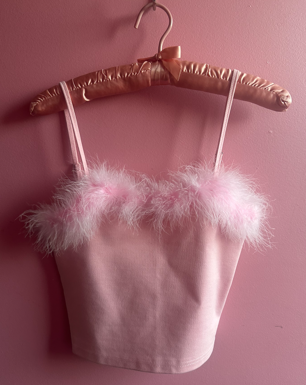 Marabou feather tank