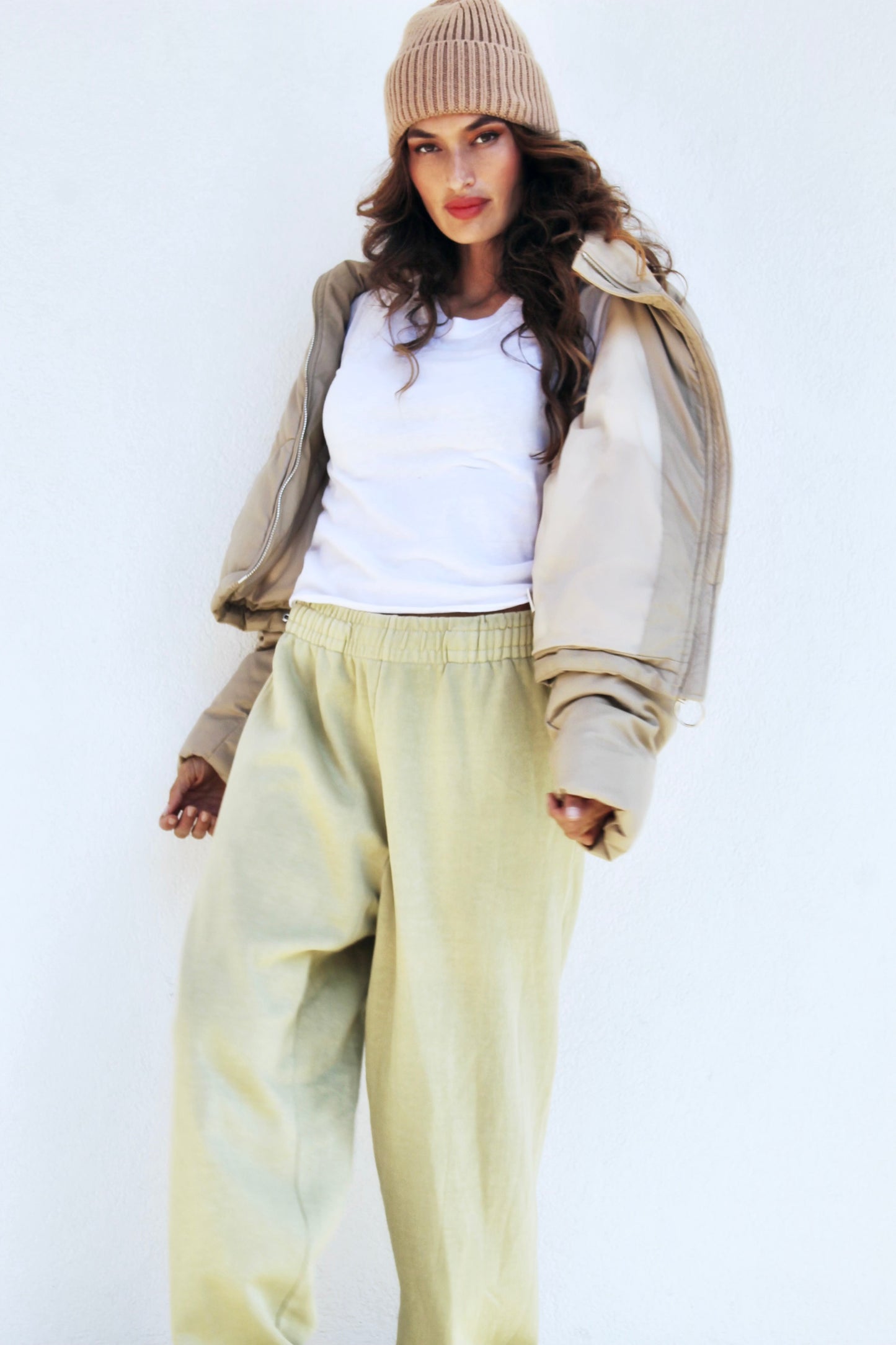 UNTOUCHABLE boyfriend fit sweat pants, medium, BDG >> desert sand