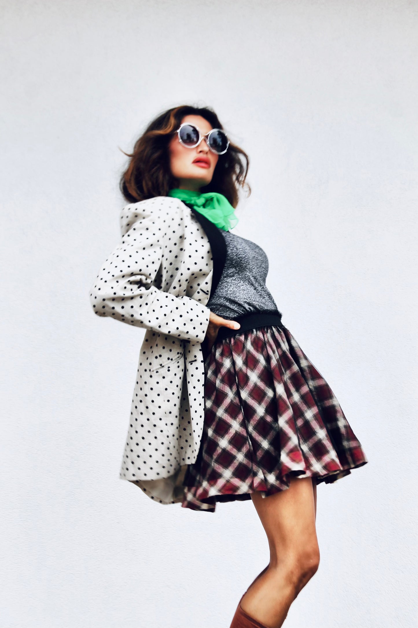 ON THE DOT polka dot blazer, size 14 *VINTAGE* >> beige w/ black dots