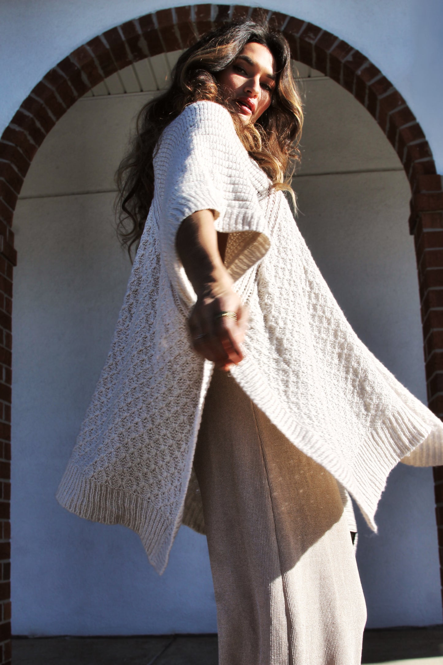 THE OVERSTATEMENT tunic sweater, large >> cream + flecks of golden