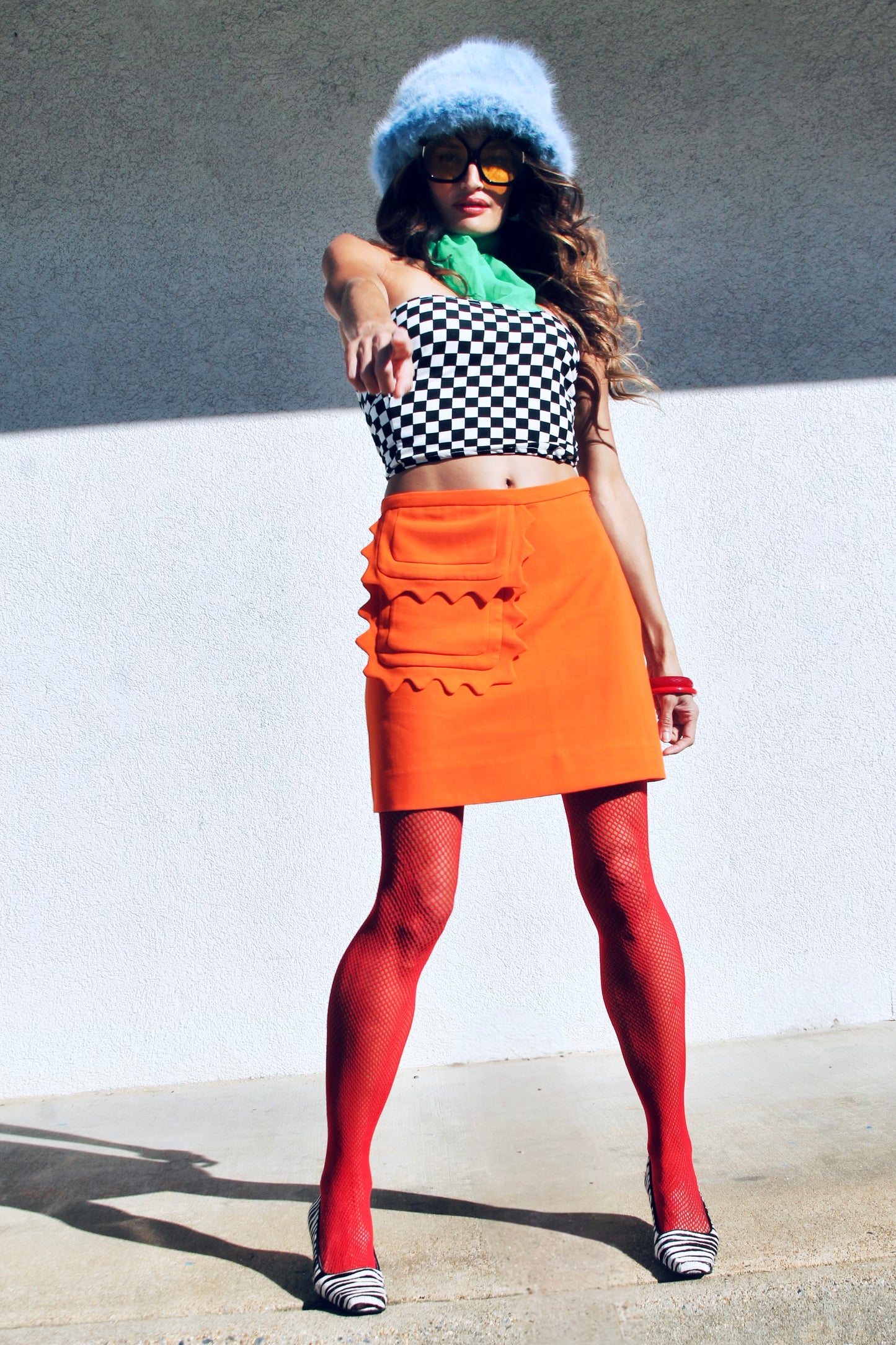 READ MY HIPS retro mini skirt, medium *Victoria Beckham* >> bright orange