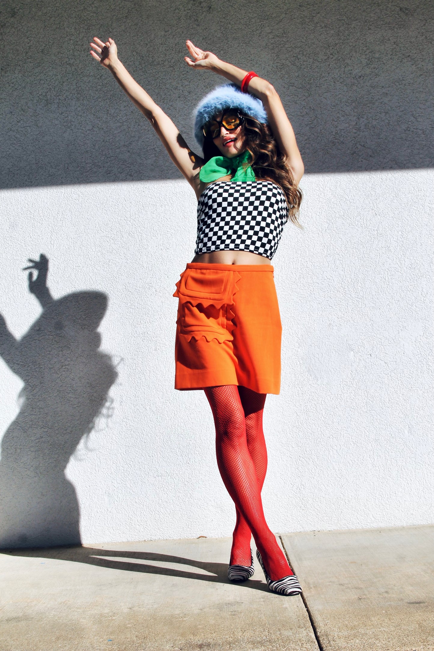 READ MY HIPS retro mini skirt, medium *Victoria Beckham* >> bright orange