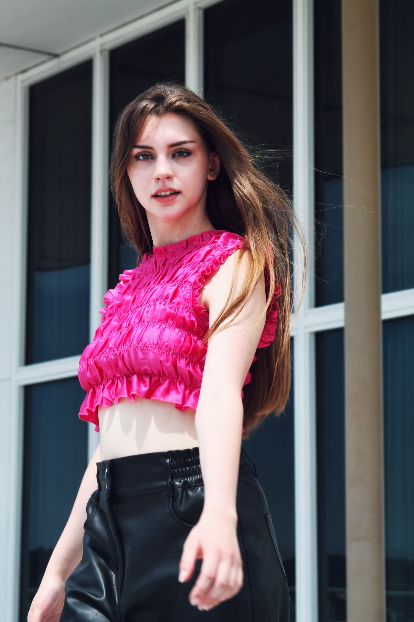 MEGAWATT HOTT ruched crop top, size small >> hot pink