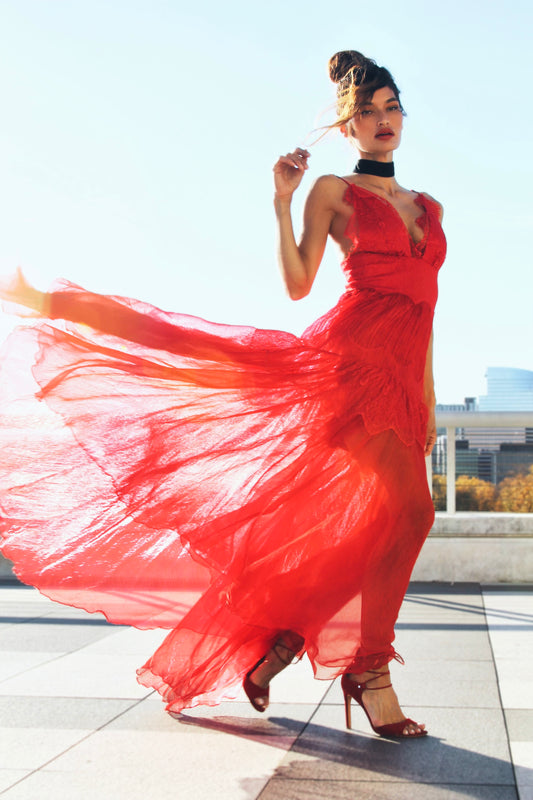 ROMEO & JULIET chiffon + lace ultra romantic maxi dress *FOXY FAVE* small (fits like a medium) Luxxel >> scarlet red