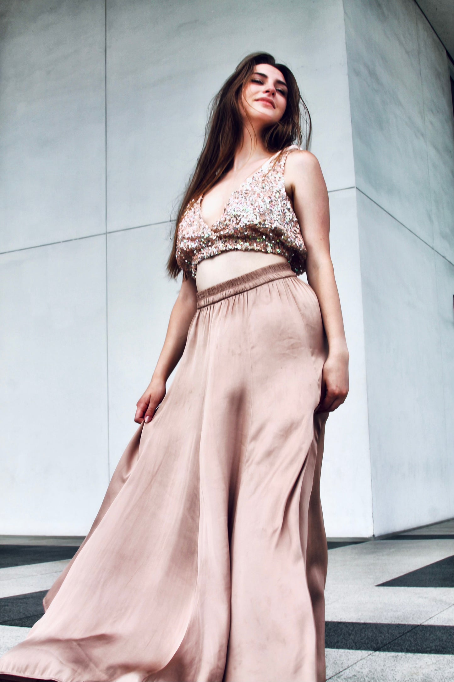STARDUST sequined ultra crop, oversized XS (fits like an L/XL) *FREE PEOPLE* >> champagne
