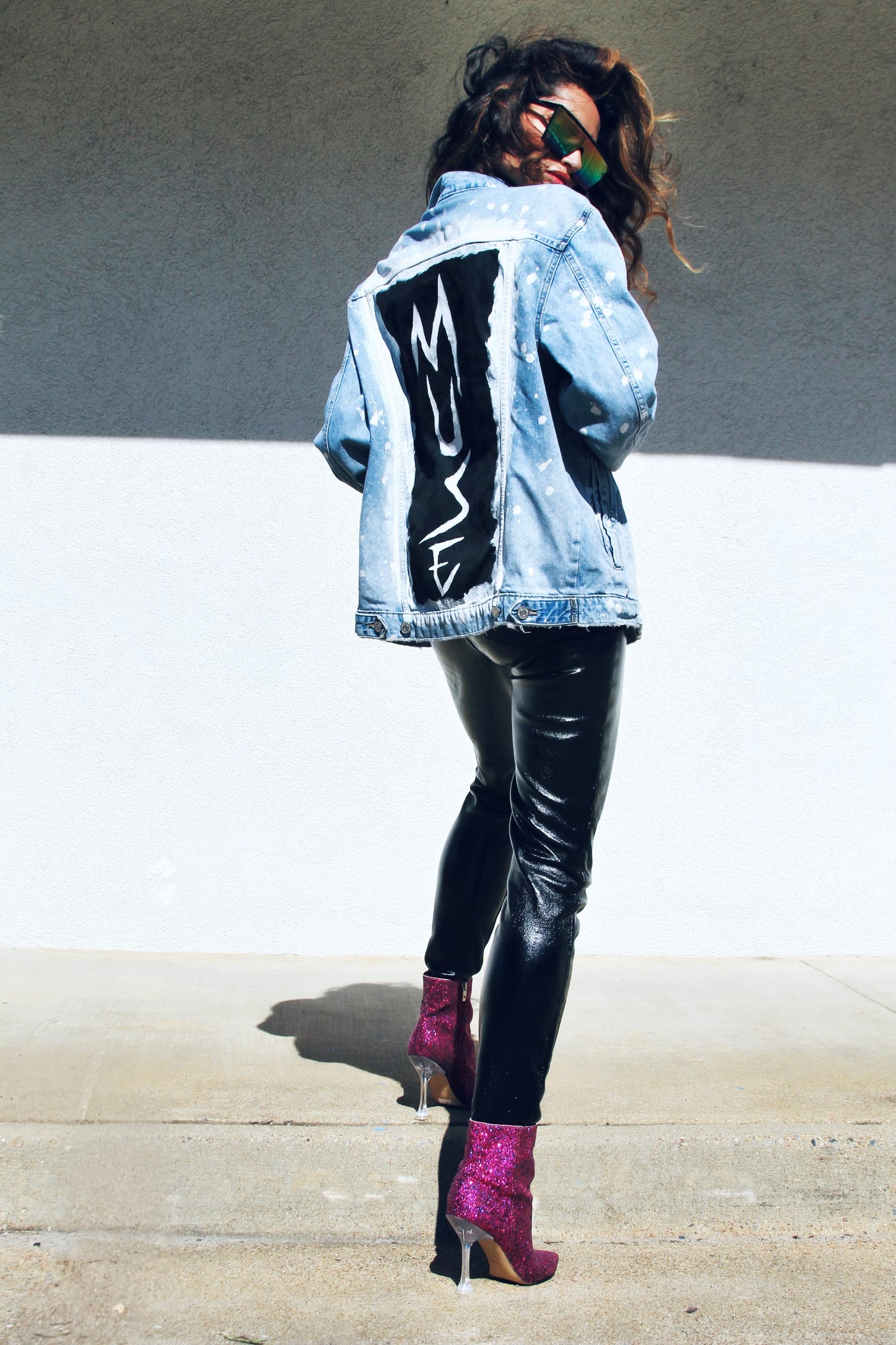 MUSE hand painted + bleach splatter denim jacket, medium *FOXY FABLE ORIGINAL + FOXY FAVE* >> light wash
