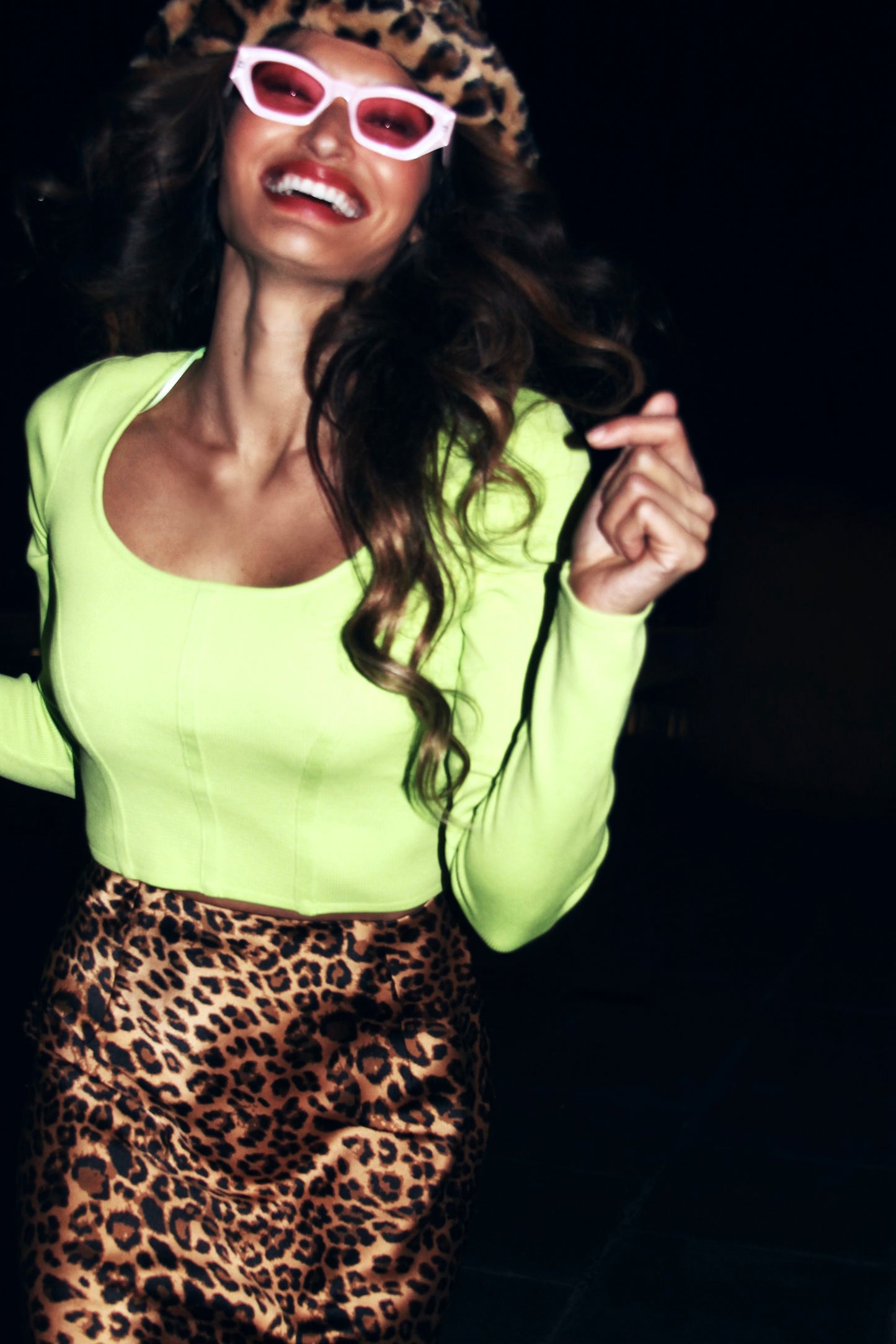 RABBIT HOLE long sleeve + ultra crop top *FOXY FAVE* size small >> lime green