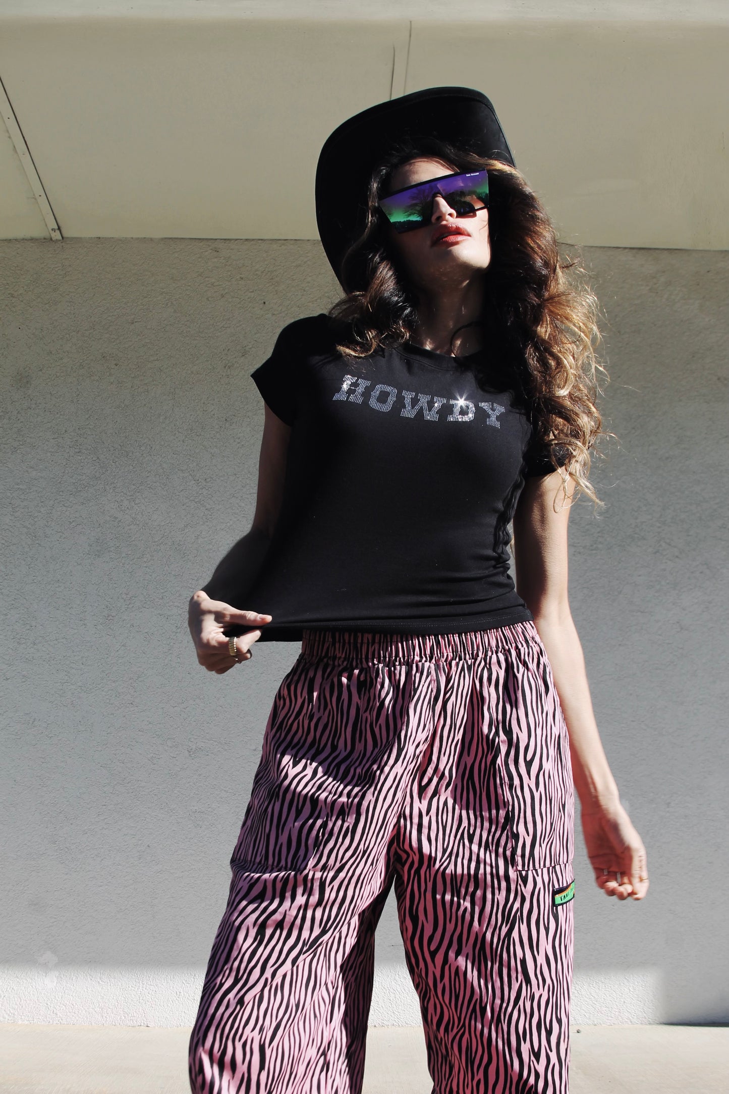 PINK PANTHER parachute pants *VINTAGE* >> hot pink + tiger stripes