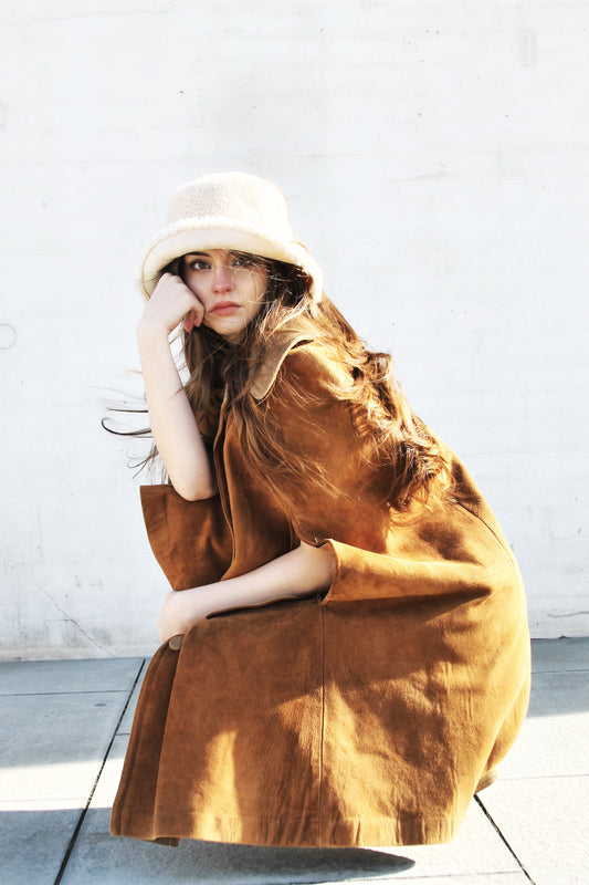 THE CHLOE suede cape, one size fits all *100% GENUINE LEATHER + TRUE VINTAGE* >> mahogany