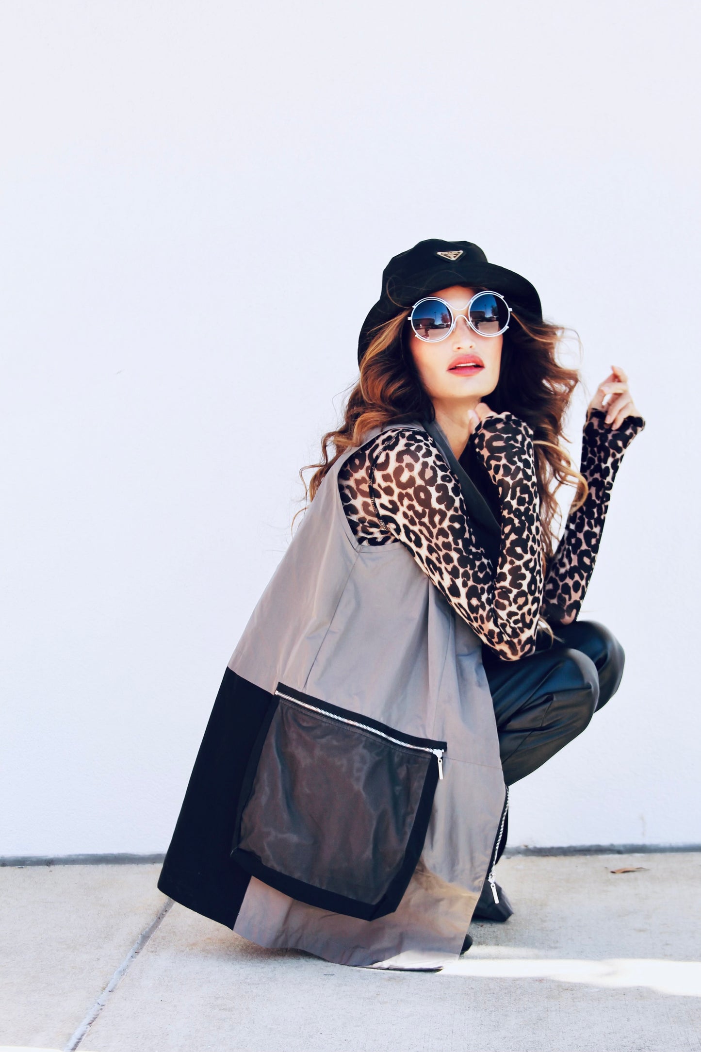 CENTRAL PARK AFTER DARK lightweight  + longline vest, small >> stone gray + black