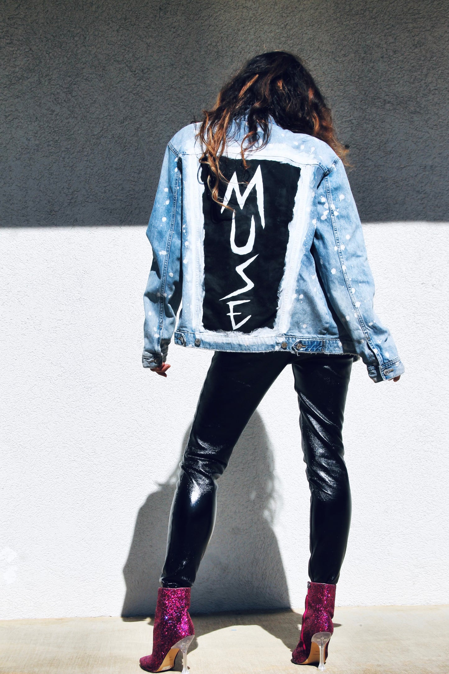 MUSE hand painted + bleach splatter denim jacket, medium *FOXY FABLE ORIGINAL + FOXY FAVE* >> light wash