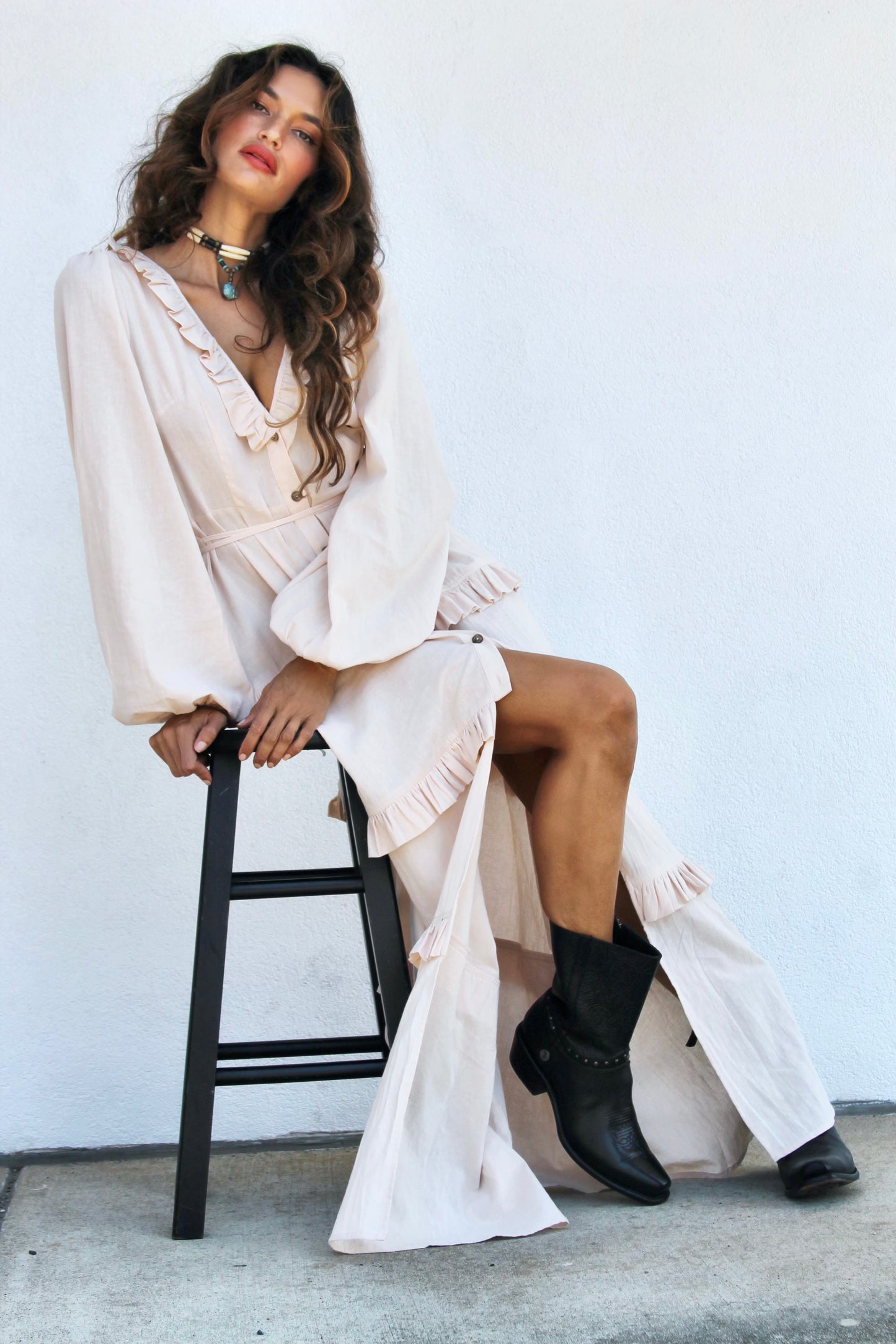 DREAM CATCHER linen maxi dress, medium >> sand