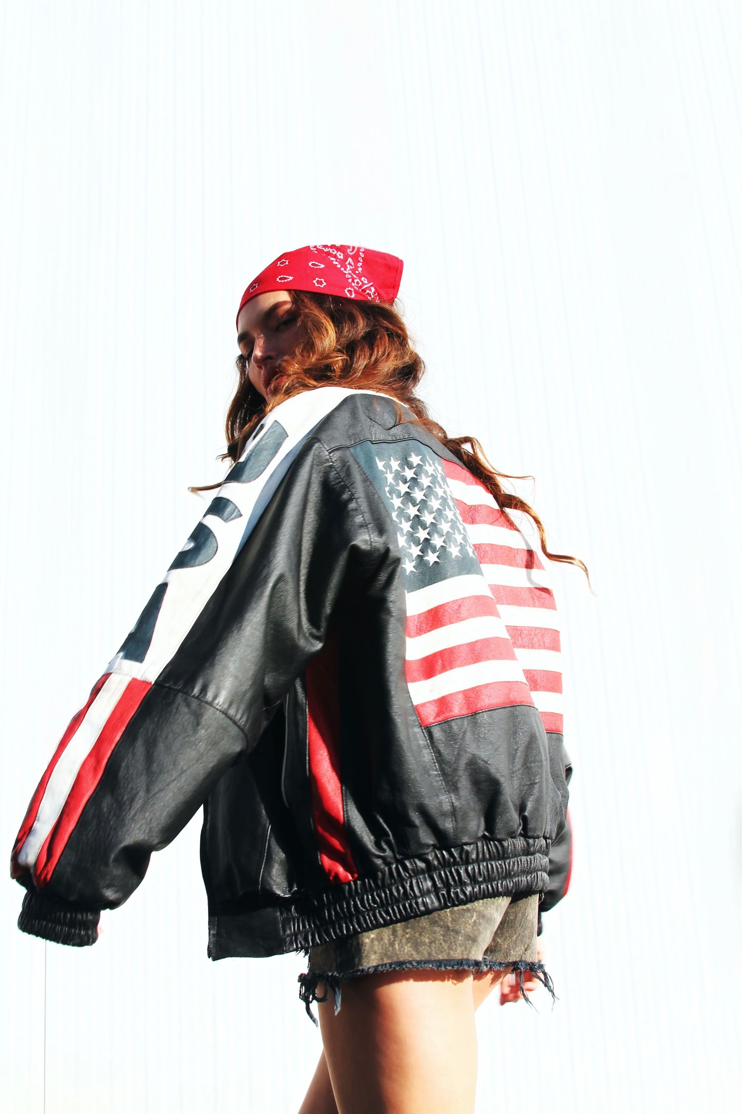 AMERICAN LIT leather American flag bomber jacket, large *VINTAGE + GENUINE LEATHER + ONE OF A KIND + FF EXCLUSIVE